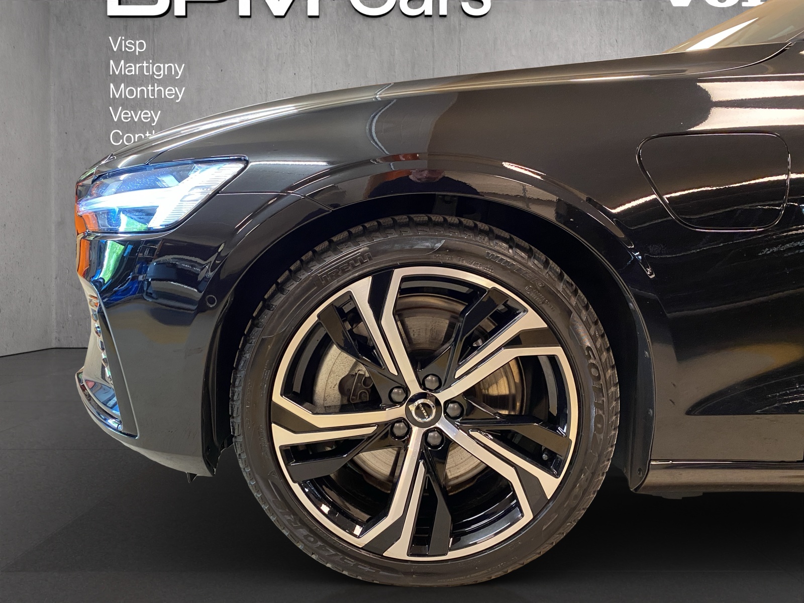 VOLVO V60 T6 eAWD Plug in Hybrid Plus Dark Geartronic-image-6