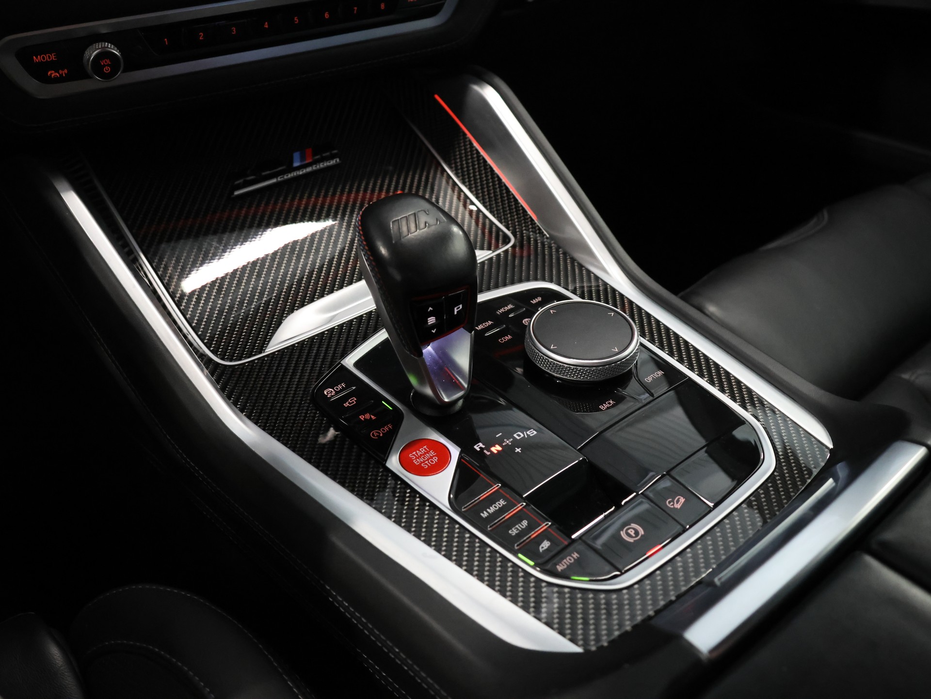 BMW X6M Steptronic M Competition *Harman&Kardon* *Carbon Packet* *Head Up Display*-image-30