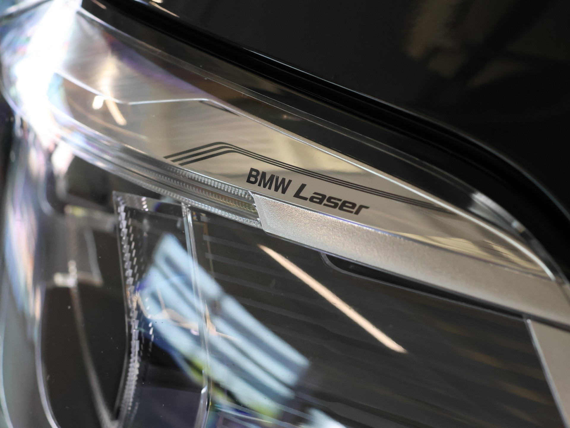 BMW X6M Steptronic M Competition *Harman&Kardon* *Carbon Packet* *Head Up Display*-image-10