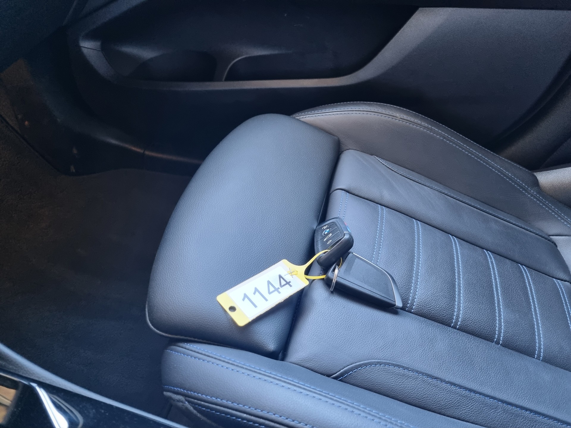 BMW X4 xDrive 48V 20d M Sport Steptronic-image-17