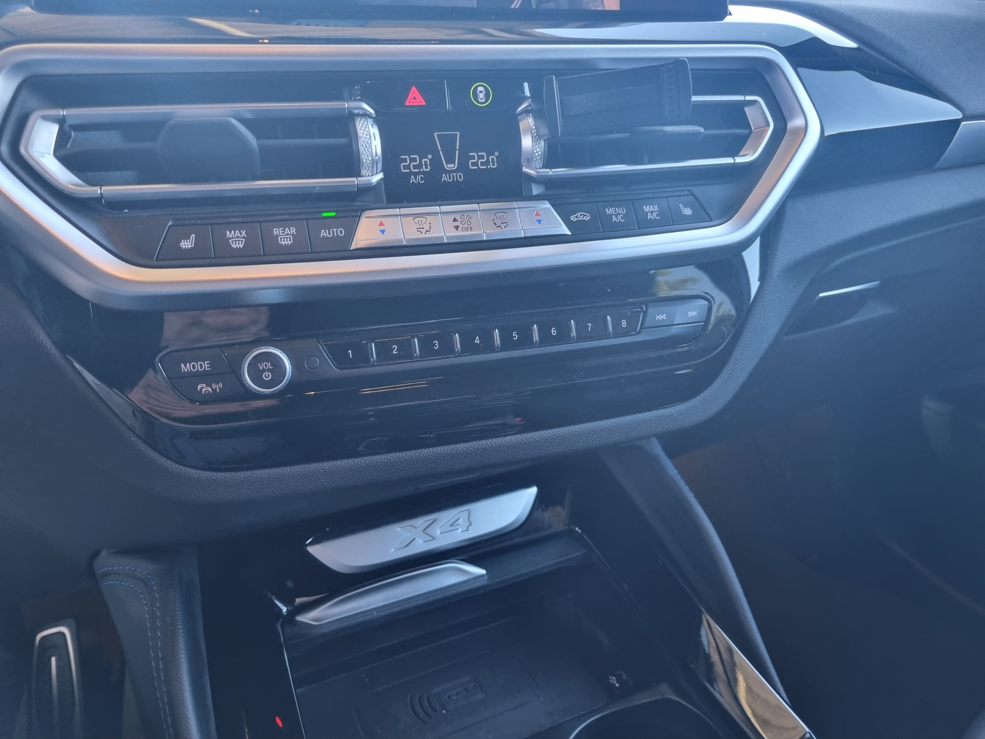 BMW X4 xDrive 48V 20d M Sport Steptronic-image-13