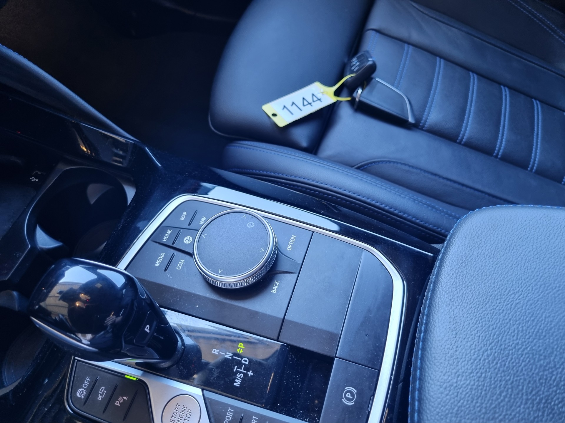 BMW X4 xDrive 48V 20d M Sport Steptronic-image-14