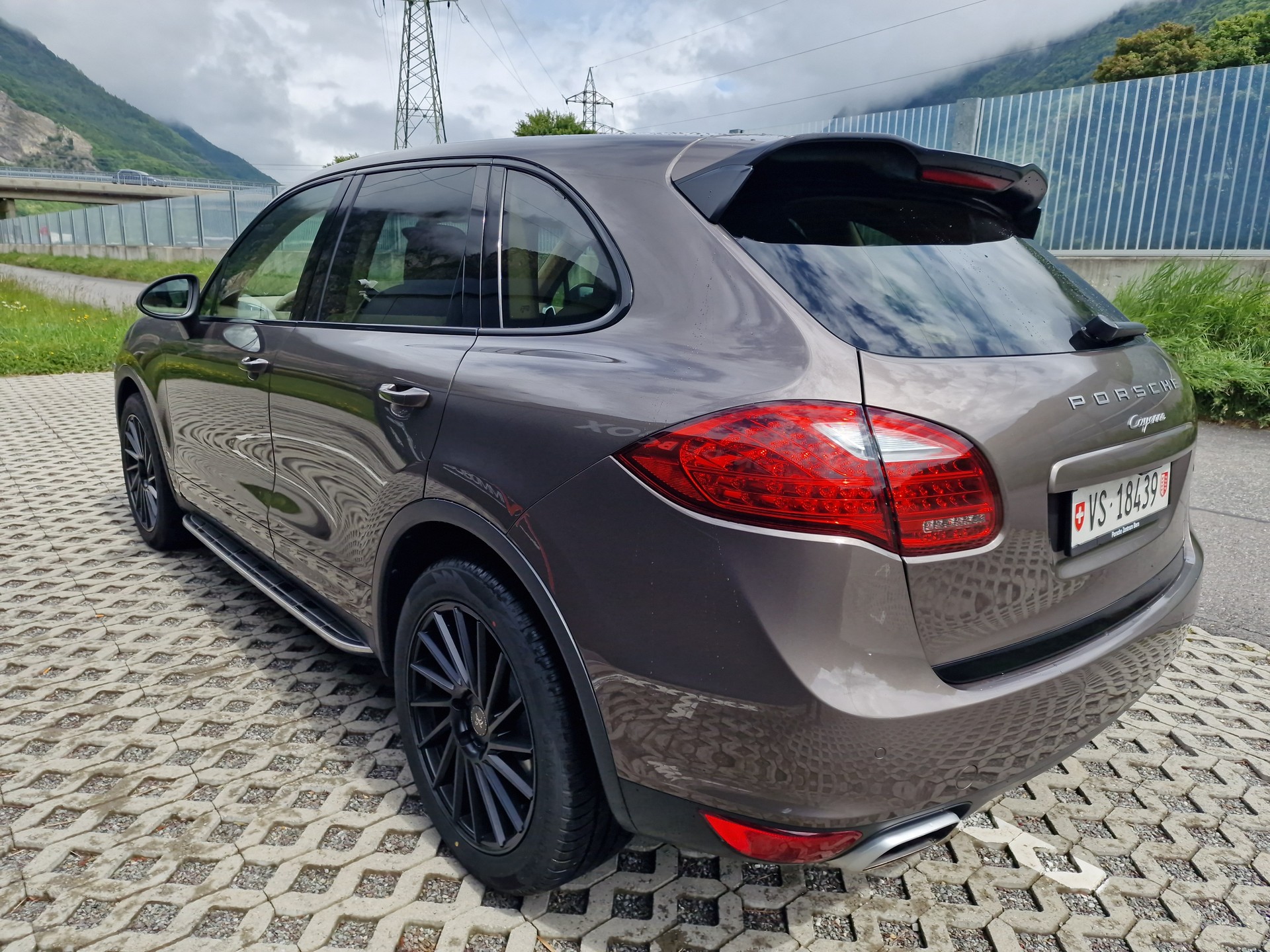 PORSCHE Cayenne Diesel-image-4