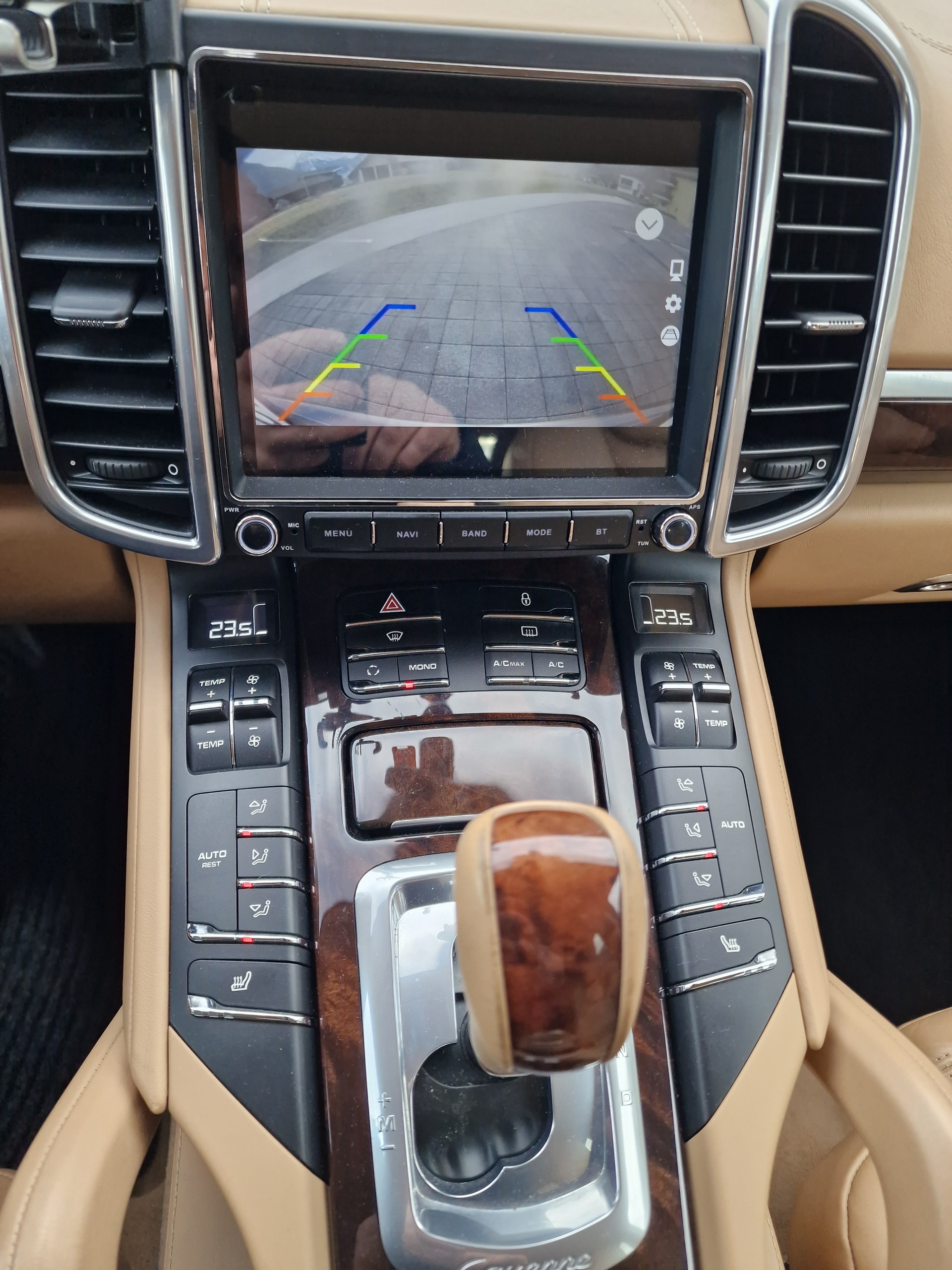 PORSCHE Cayenne Diesel-image-12