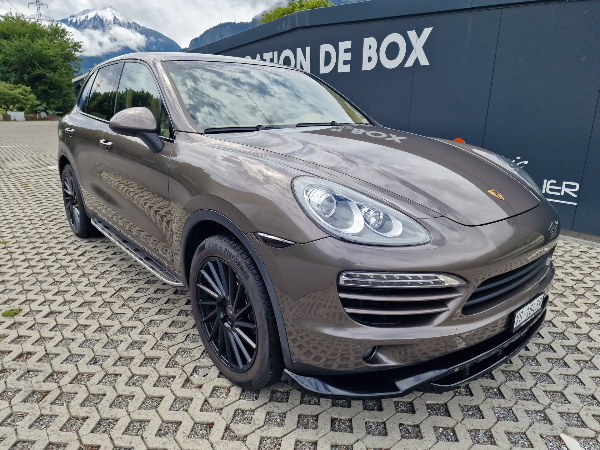 PORSCHE Cayenne Diesel-image-1