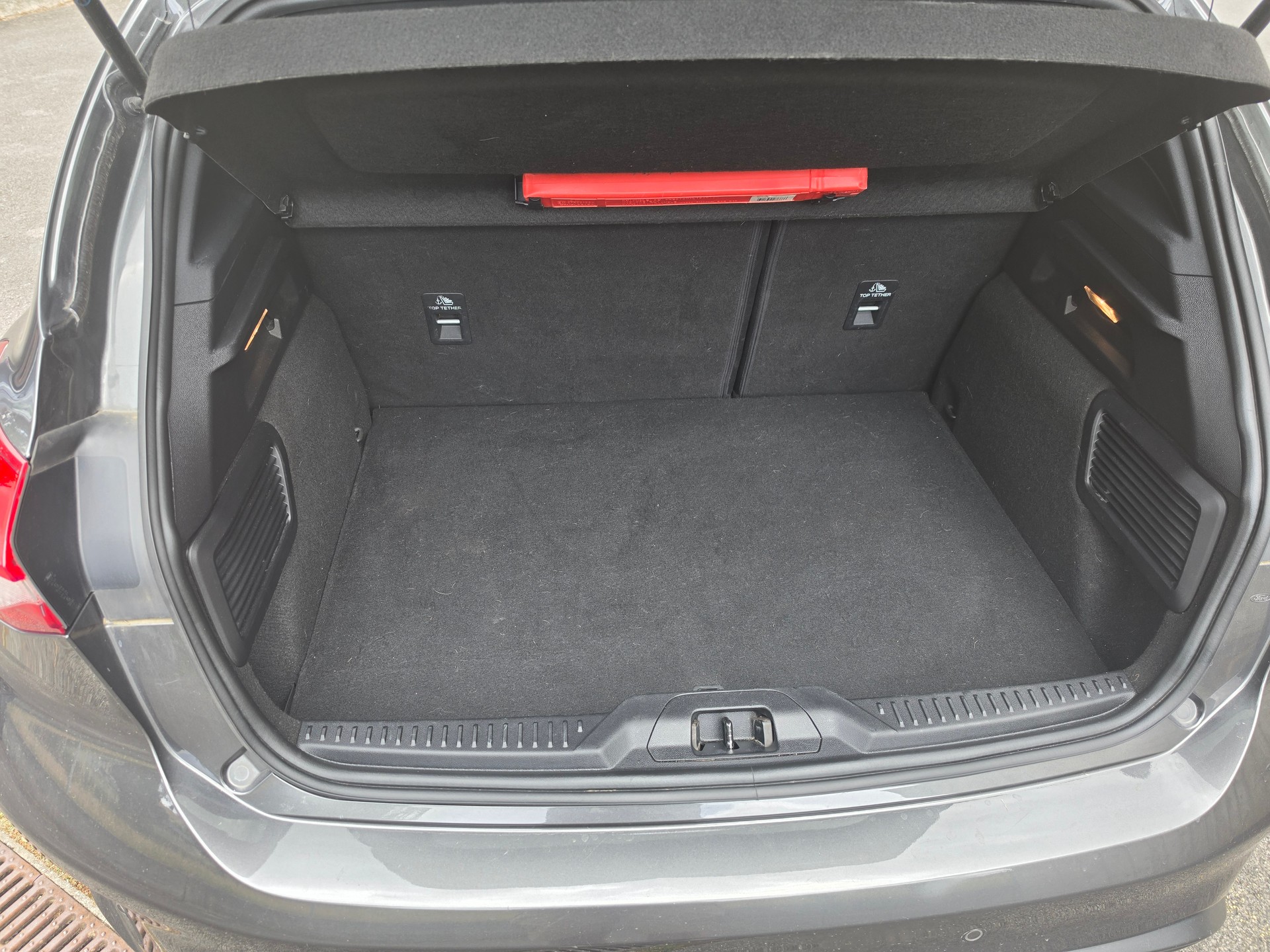FORD Focus 1.5 SCTi ST Line Automatic-image-16