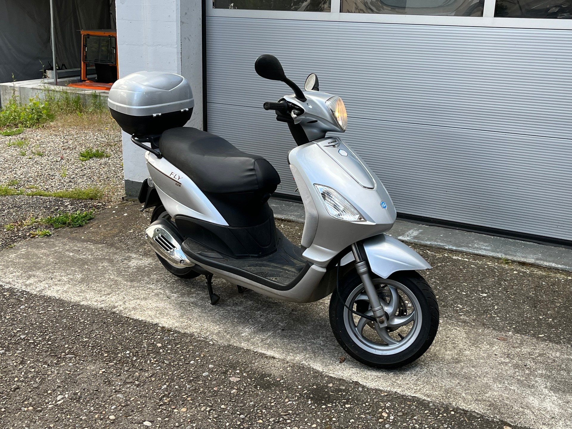 PIAGGIO Fly 125 4-T-image-1
