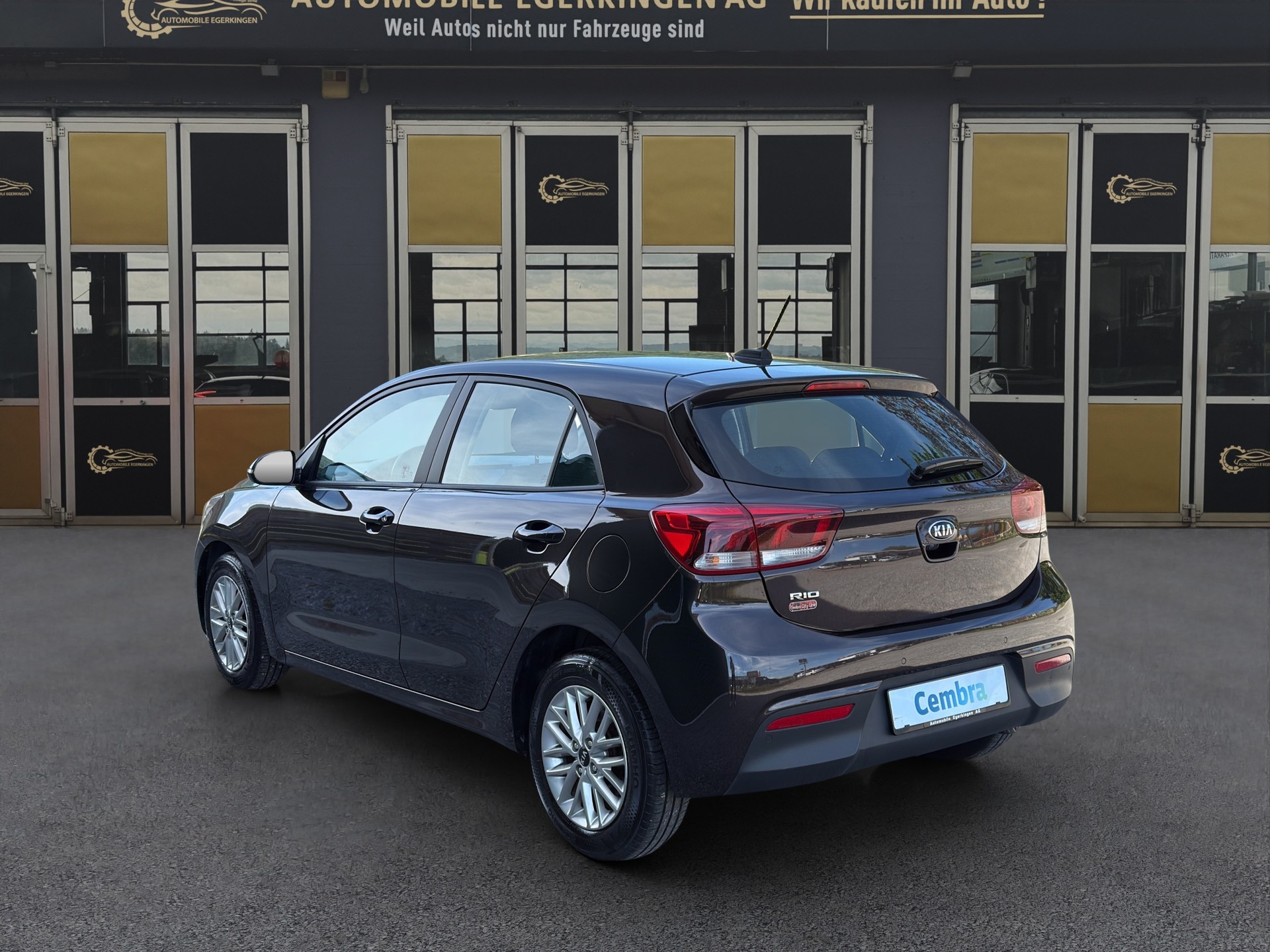 KIA Rio 1.4 CVVT Swiss City Line Automatic-image-6