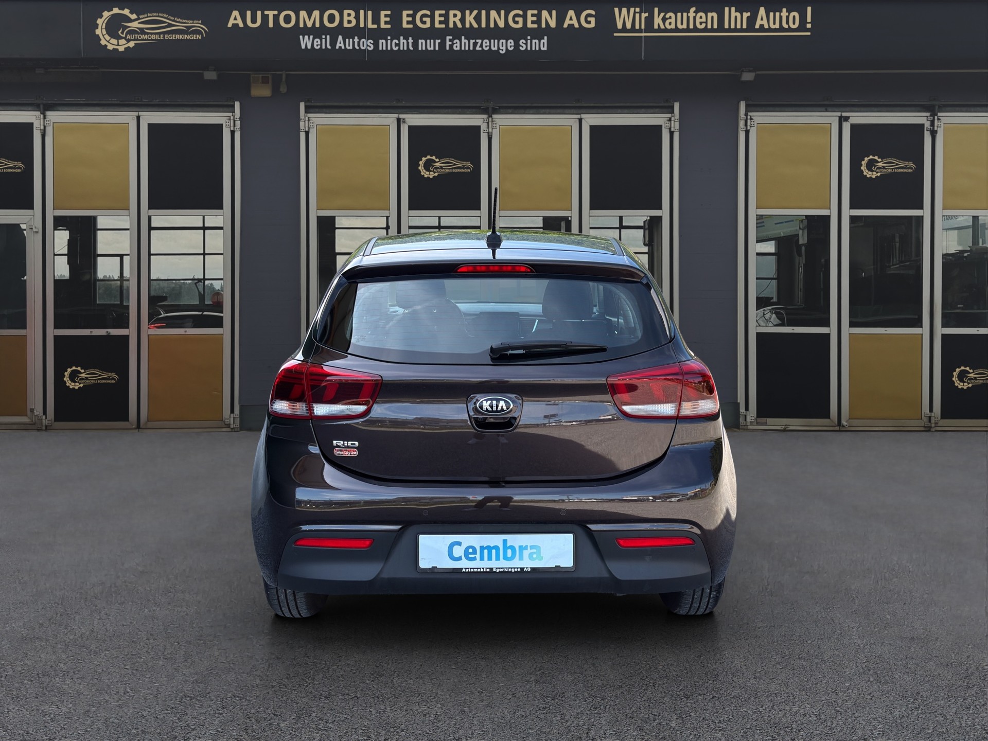 KIA Rio 1.4 CVVT Swiss City Line Automatic-image-5