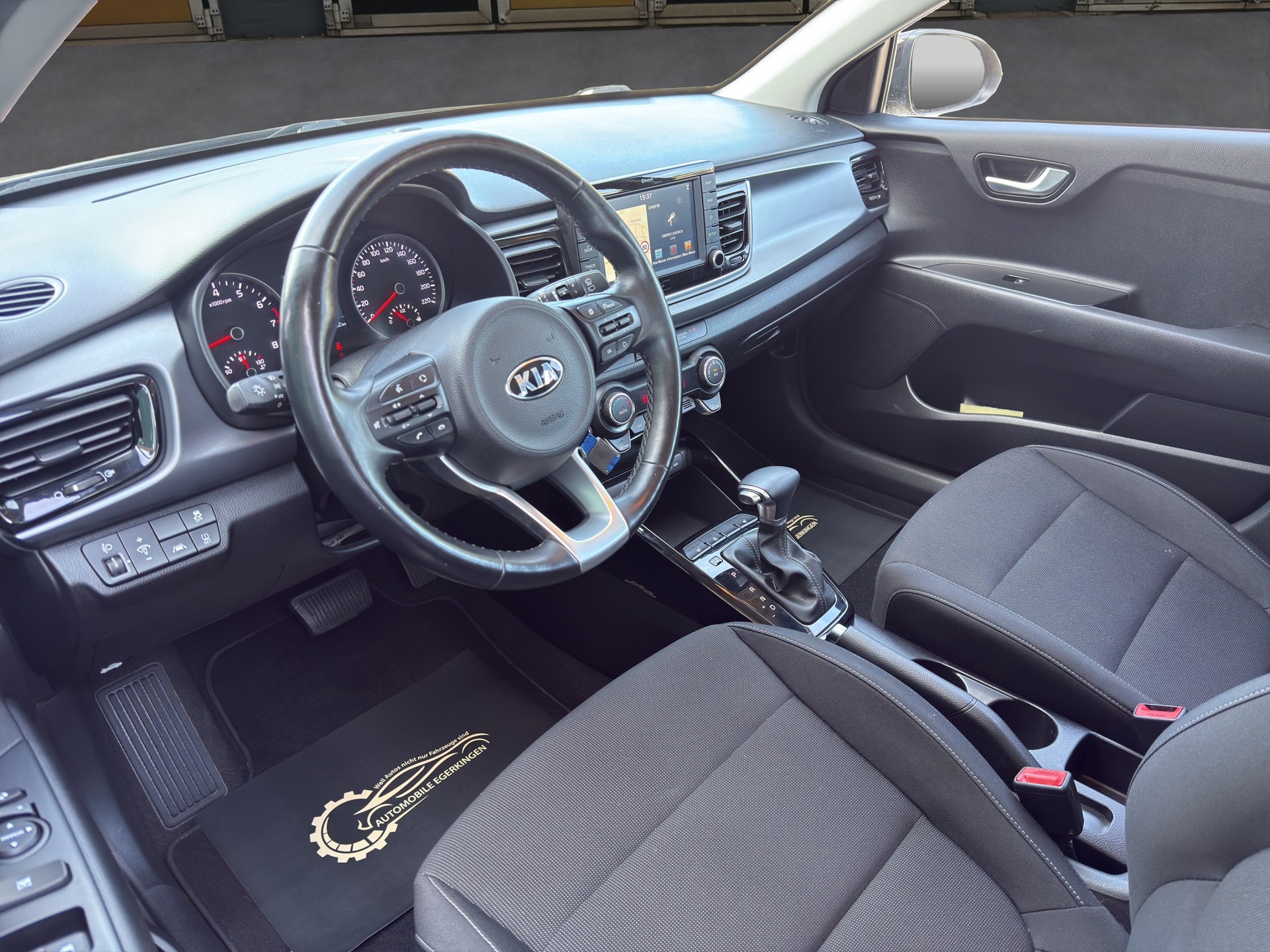 KIA Rio 1.4 CVVT Swiss City Line Automatic-image-8