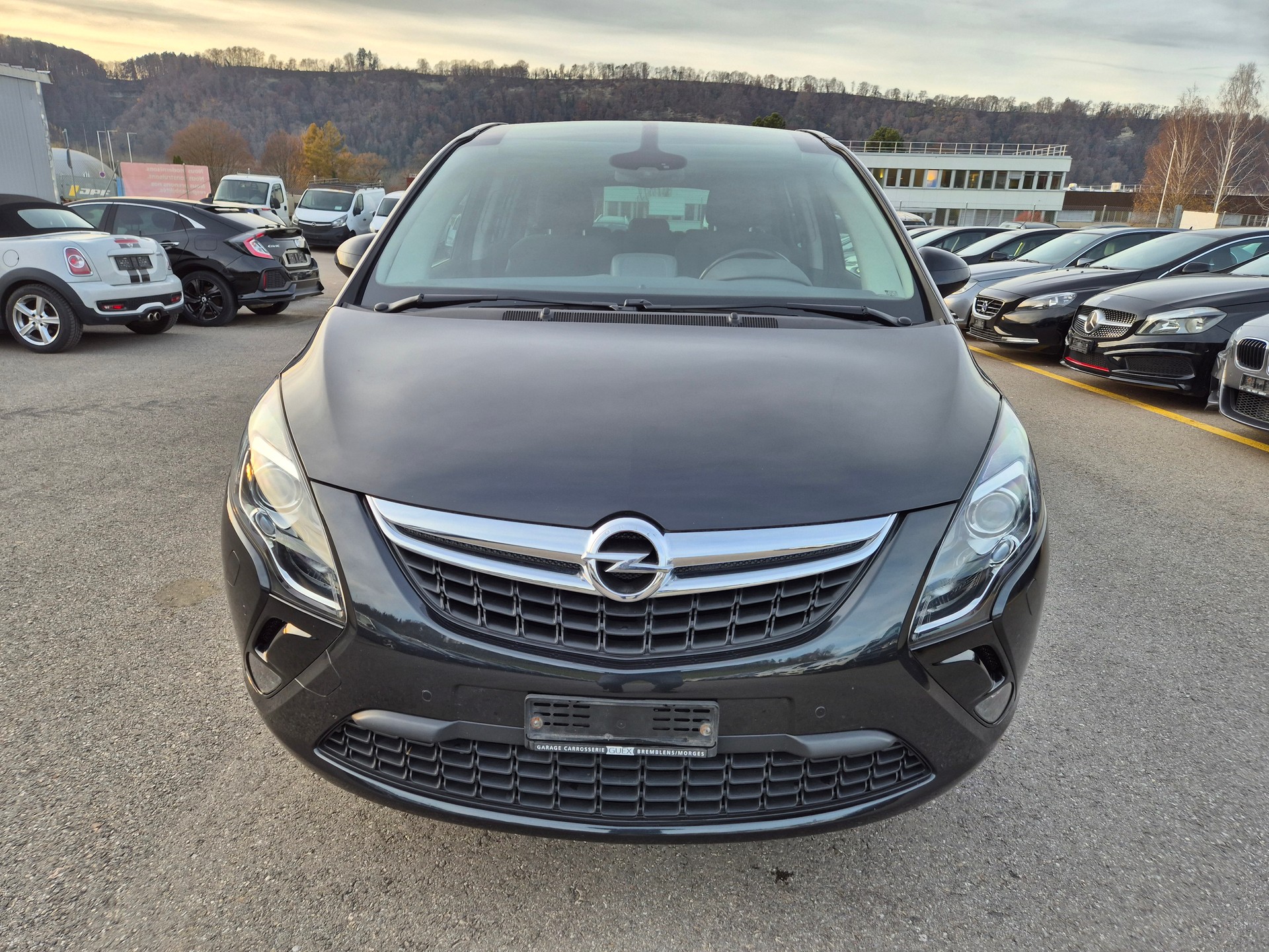 OPEL Zafira Tourer 1.4i 16V Cosmo-image-9