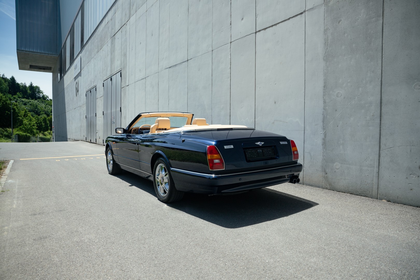 BENTLEY Azure-image-4