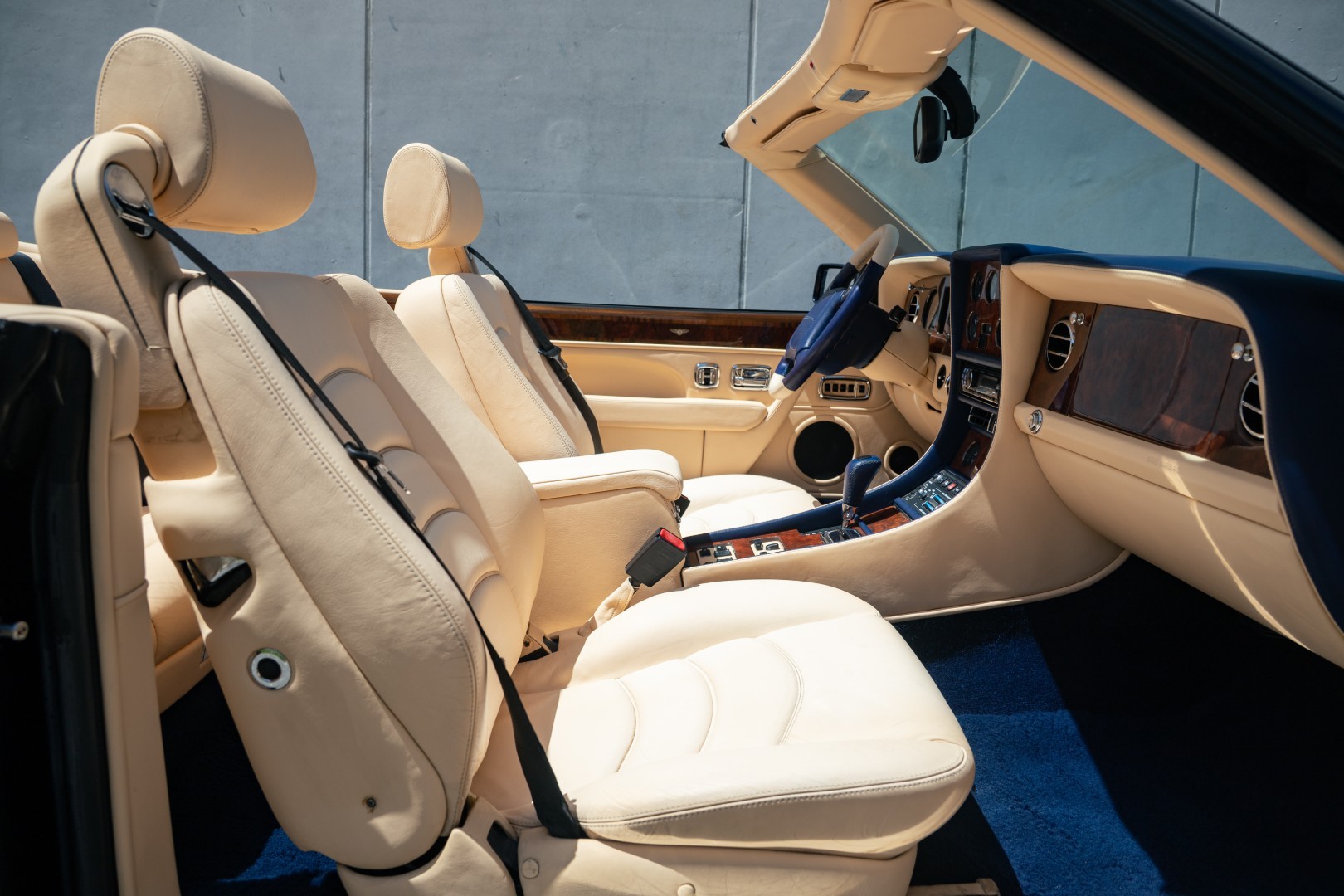 BENTLEY Azure-image-14