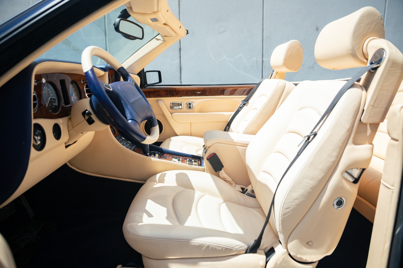 BENTLEY Azure-image-12