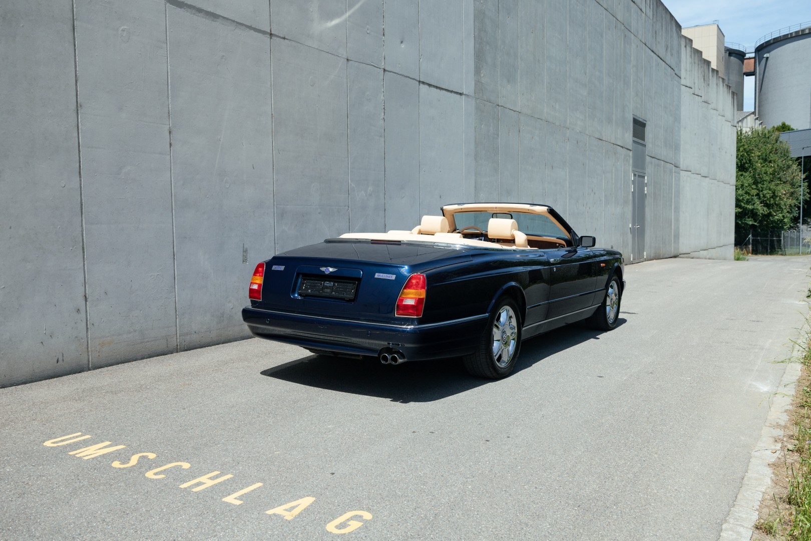 BENTLEY Azure-image-6