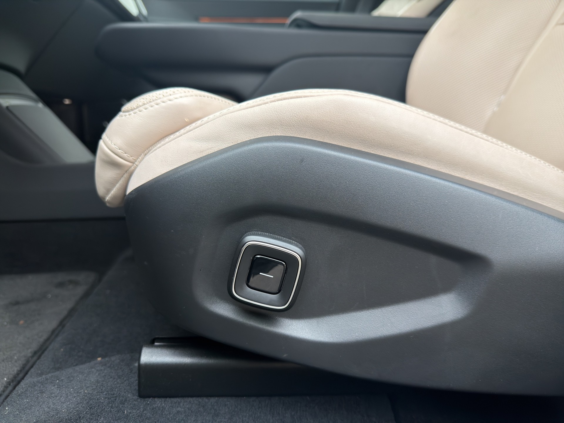 POLESTAR 3 Long Range Dual Motor-image-23