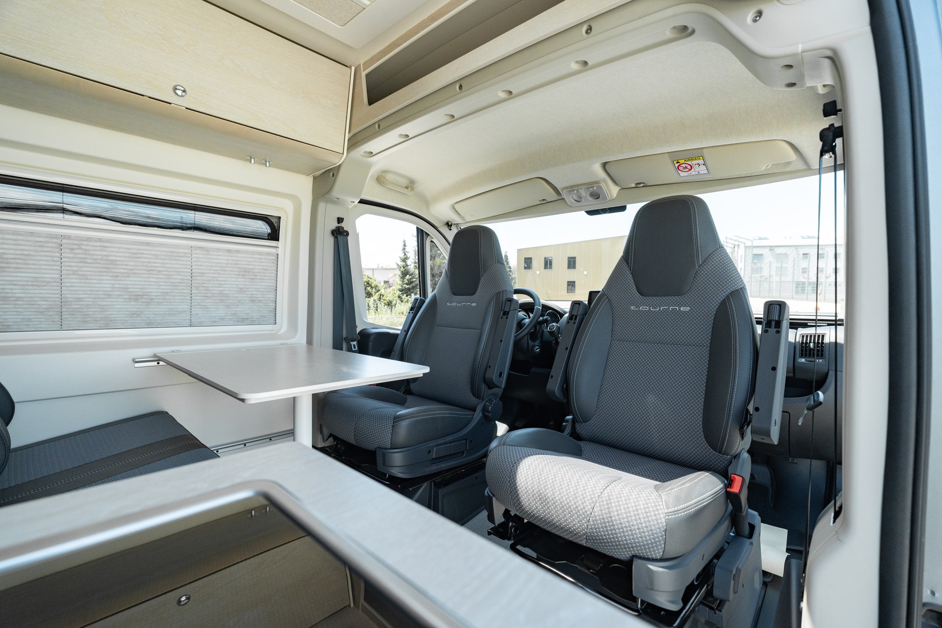 TOURNE MOBIL 6.4-image-12