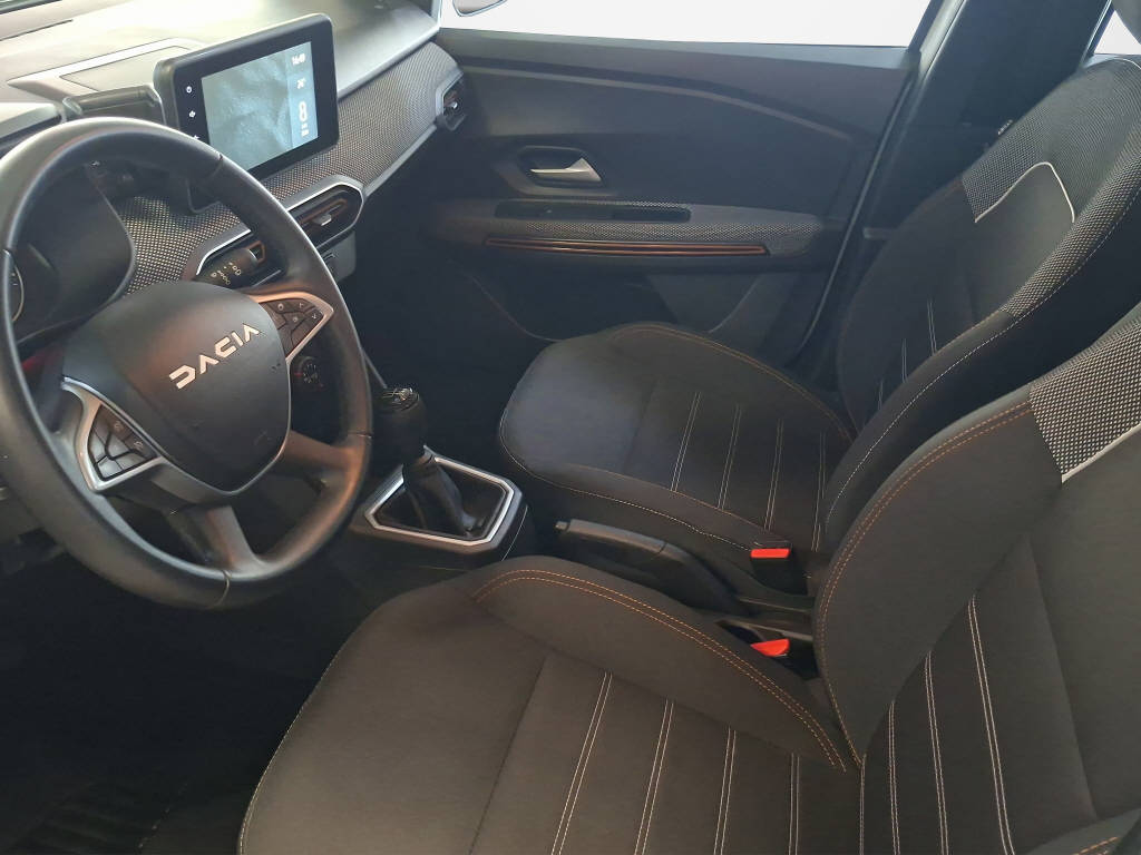 DACIA Sandero 1.0 TCe 110 Stepway Extreme-image-4