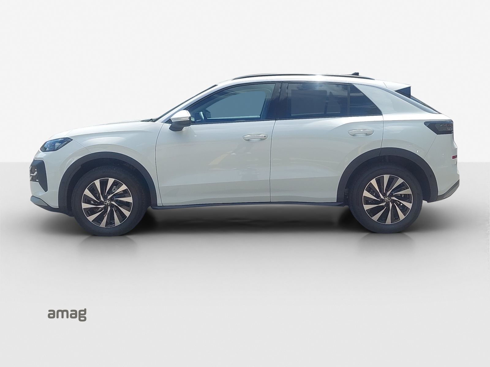 VW T-Roc 1.5 eTSI mHEV Life DSG-showroom-element-1