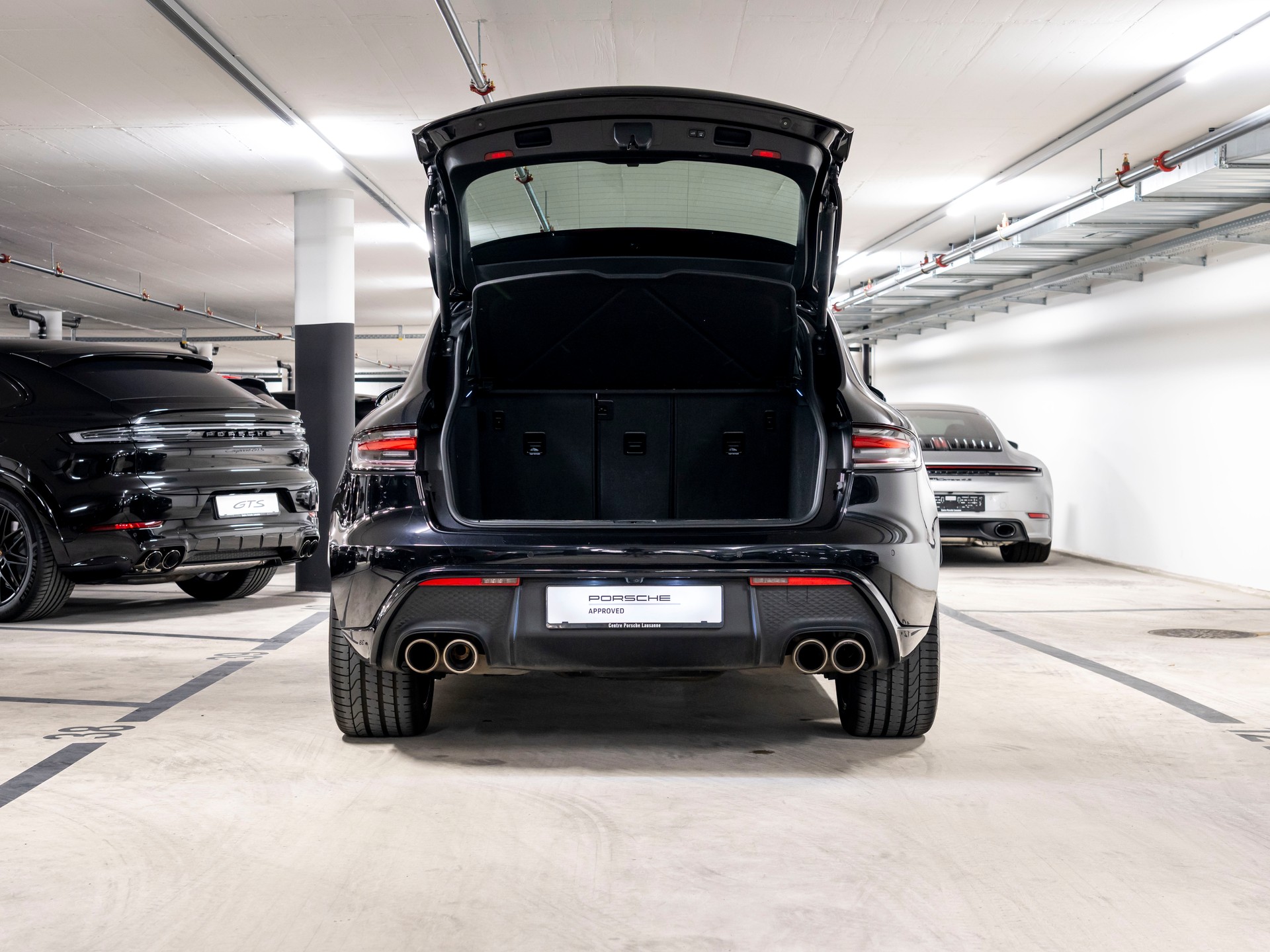PORSCHE Macan S PDK-image-5