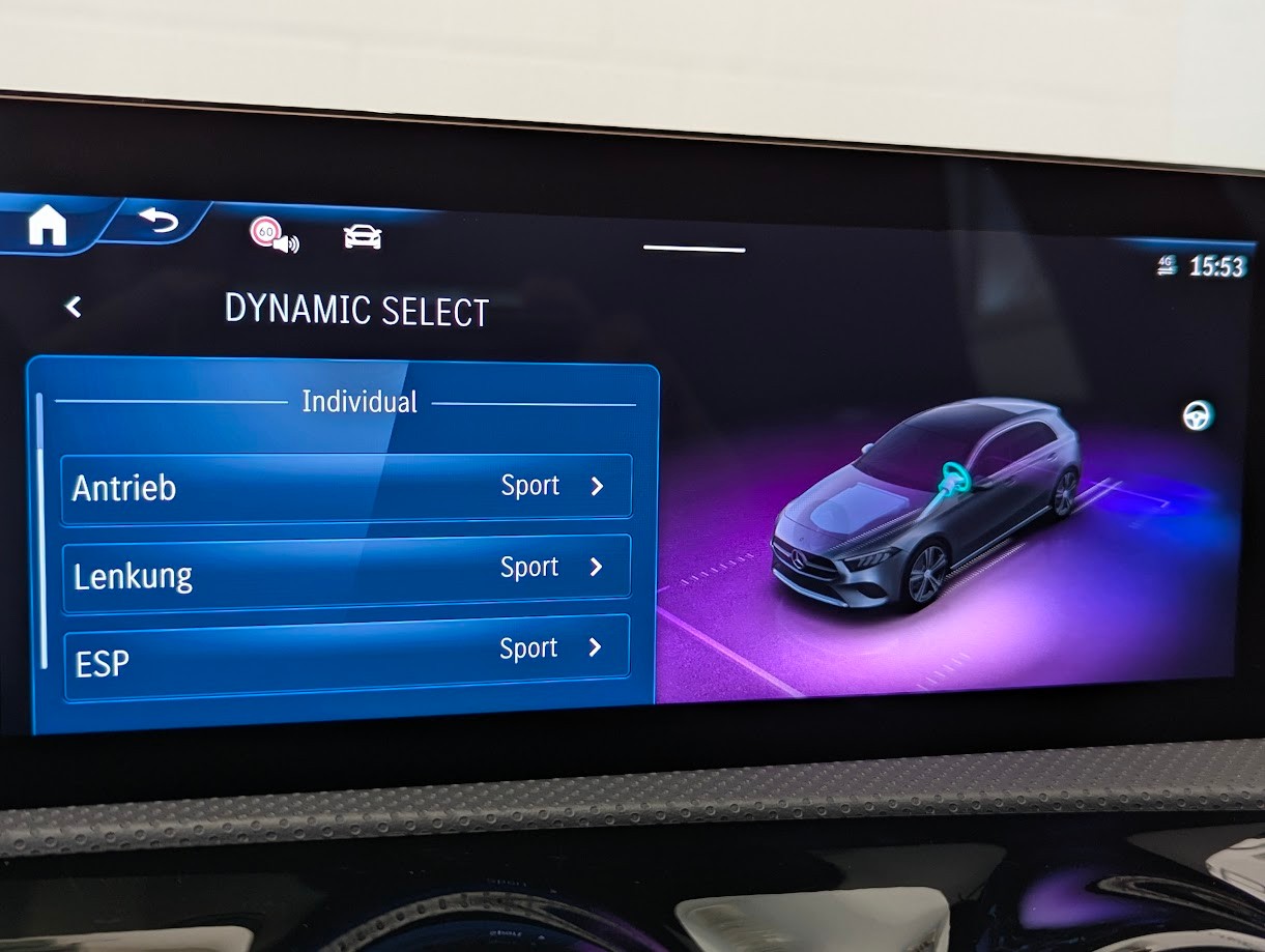 MERCEDES-BENZ A 180 AMG Line 7G-DCT*FACELIFT WERKSGAR VOLL-LED TEILLEDER-SPORTSITZE CAM MBUX-NAVI SITZHEIZUNG UVM*-image-15