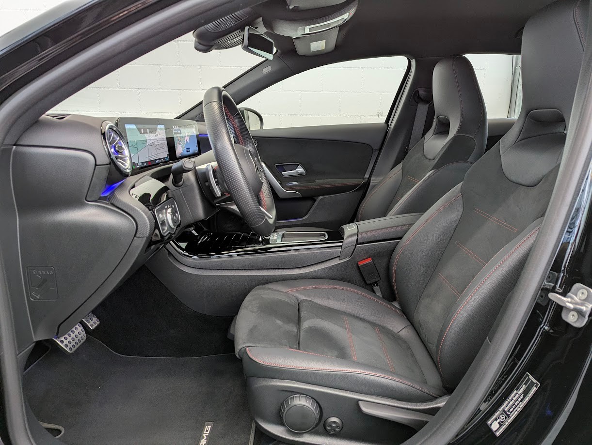 MERCEDES-BENZ A 180 AMG Line 7G-DCT*FACELIFT WERKSGAR VOLL-LED TEILLEDER-SPORTSITZE CAM MBUX-NAVI SITZHEIZUNG UVM*-showroom-element-2