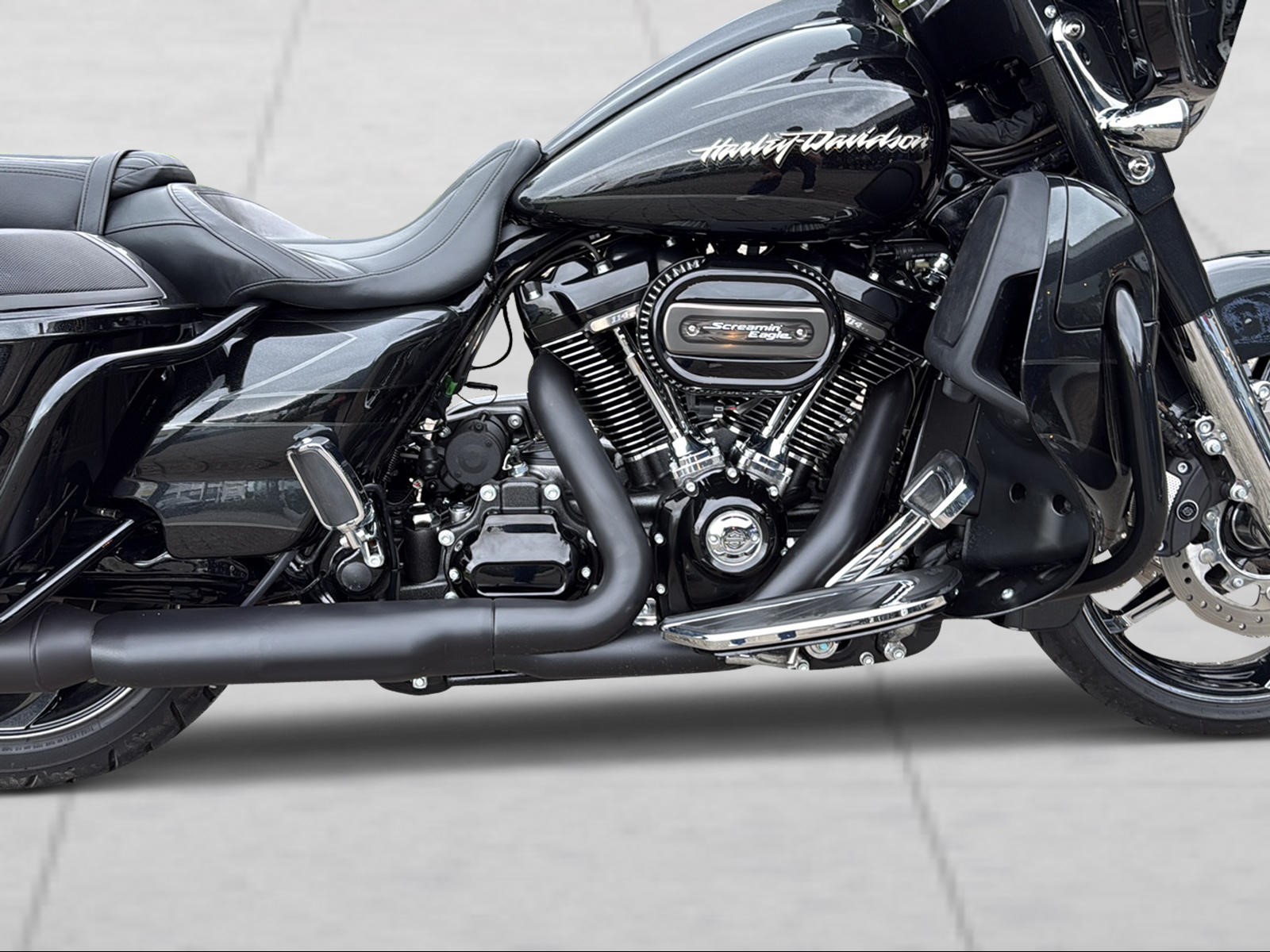 HARLEY-DAVIDSON FLHXSE Street Glide ABS CVO 114-image-4