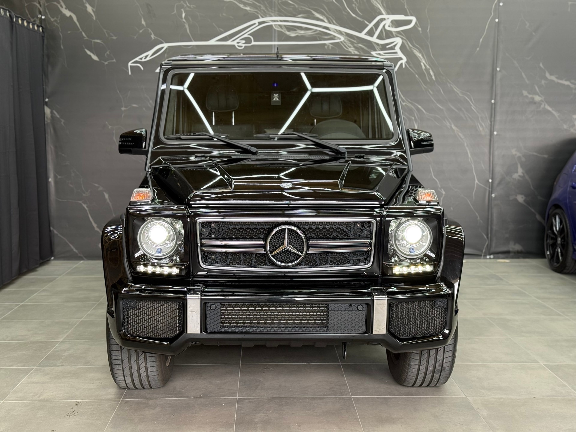 MERCEDES-BENZ G 63 AMG Automatic-image-1