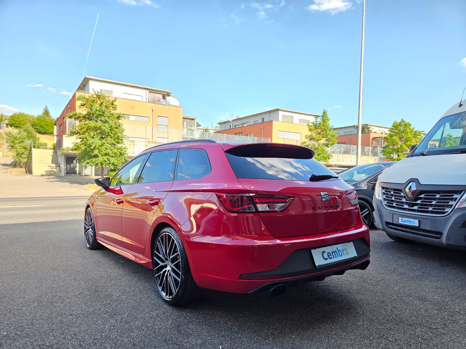 SEAT Leon ST 2.0 TSI Cupra 290 DSG-image-2
