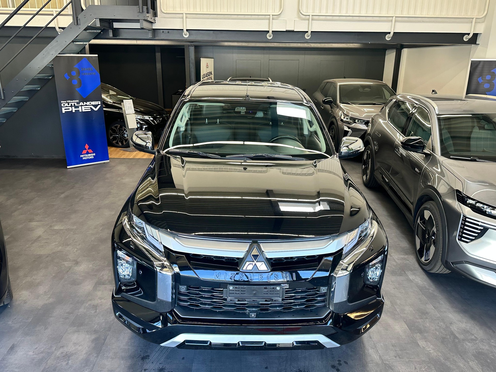 MITSUBISHI L200 D-Cab Pick-up 2.2 DID 4x4 Diamond-image-8