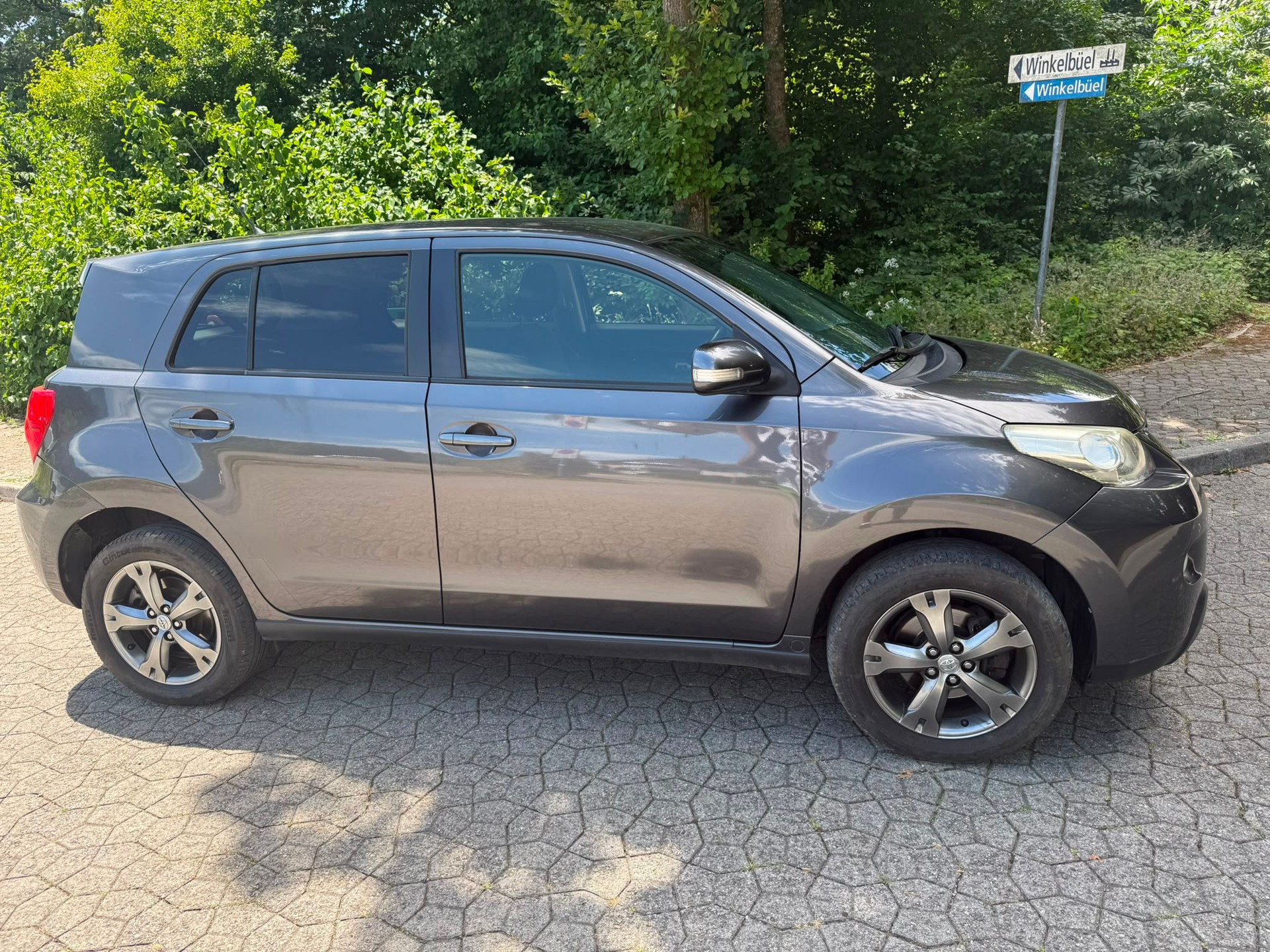 TOYOTA UrbanCruiser 1.4 D-4D Linea Terra 4WD-image-3
