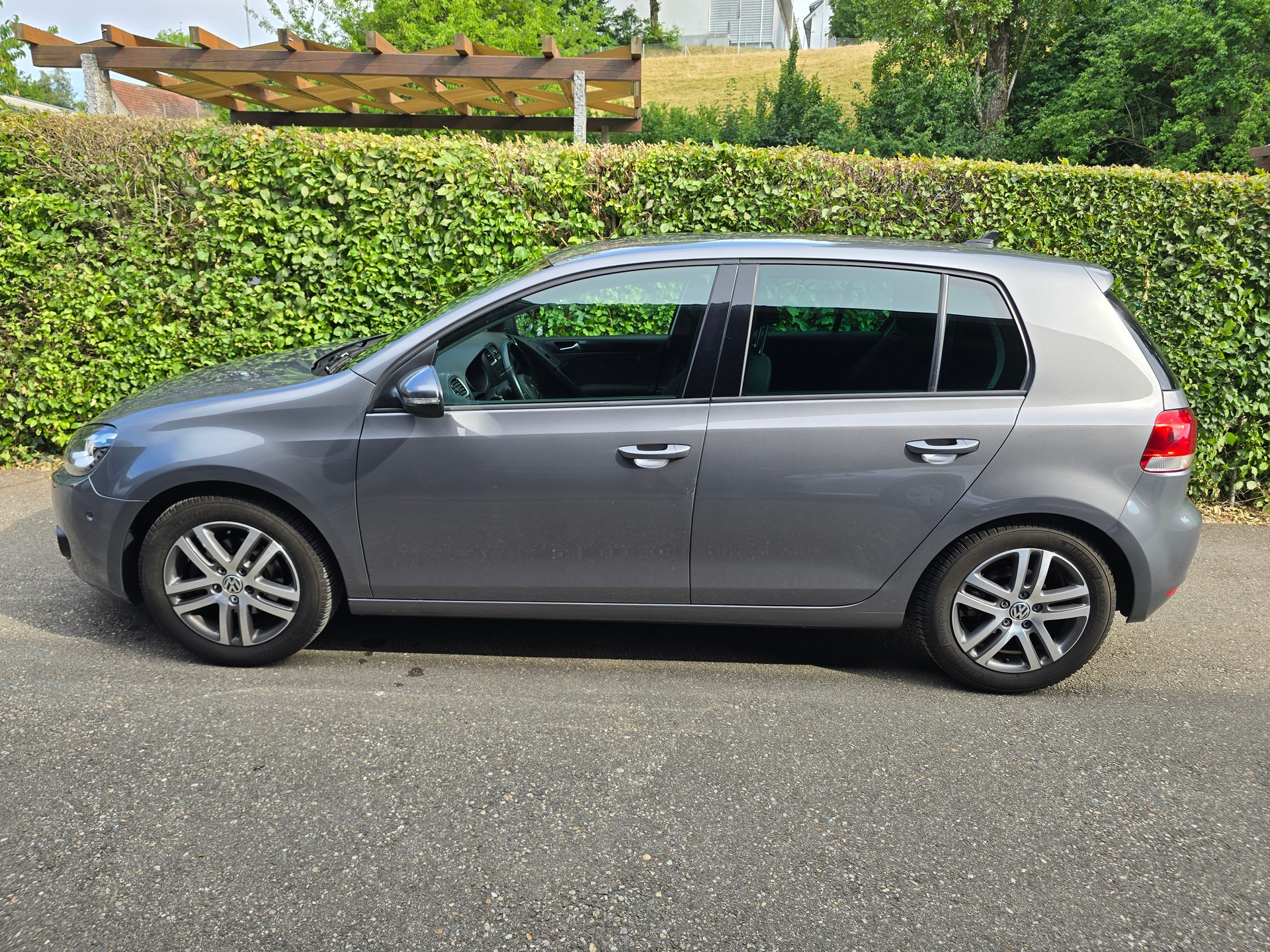 VW Golf 1.2 TSI BlueMotion Technology Comfortline DSG-image-2