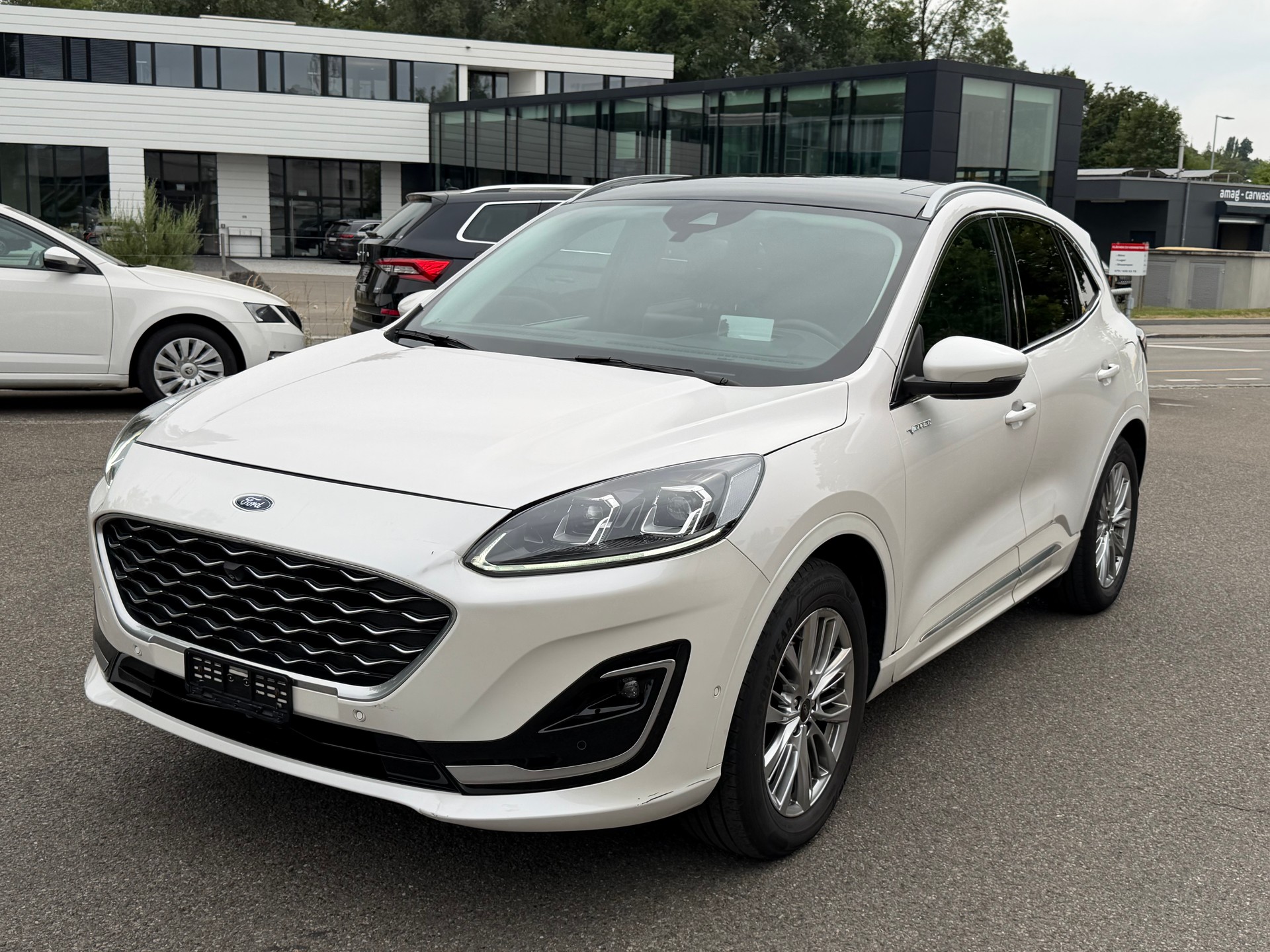 FORD Kuga 2.0 TDCi EcoBlue Vignale 4WD Automat