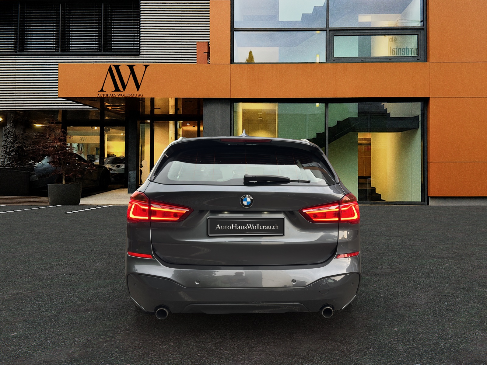BMW X1 25i xDrive SAG / Top Ausstattung-image-4