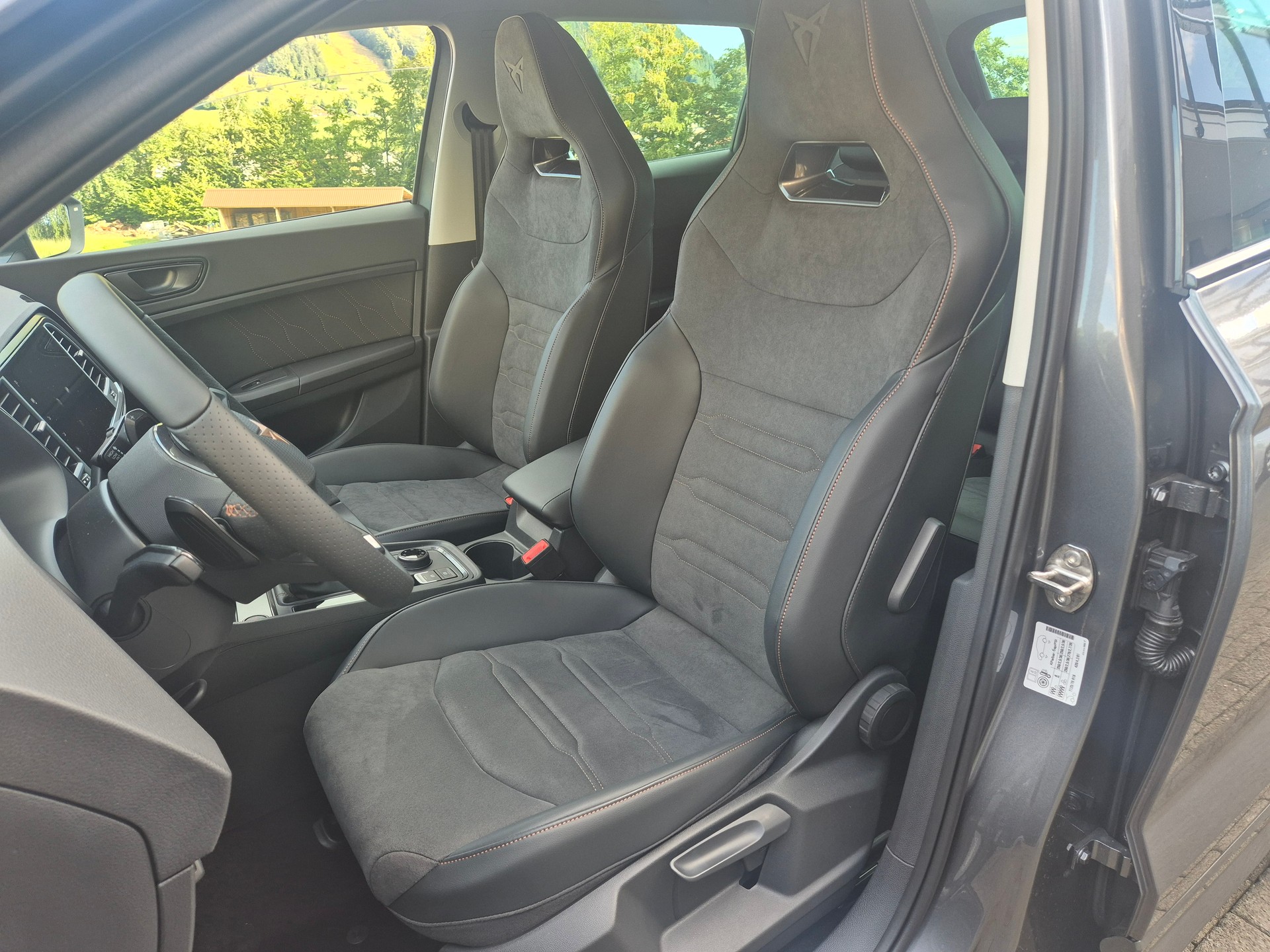 CUPRA Ateca 2.0TSI 4Drive DSG-image-5
