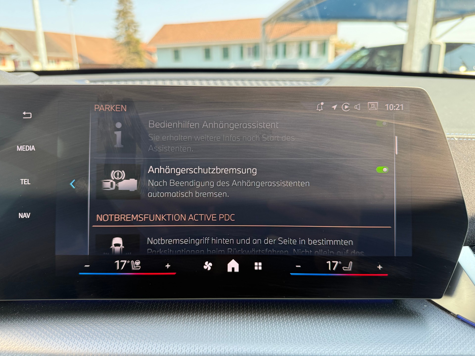 BMW X1 23i xDrive paddles M-SPORT PRO-image-22
