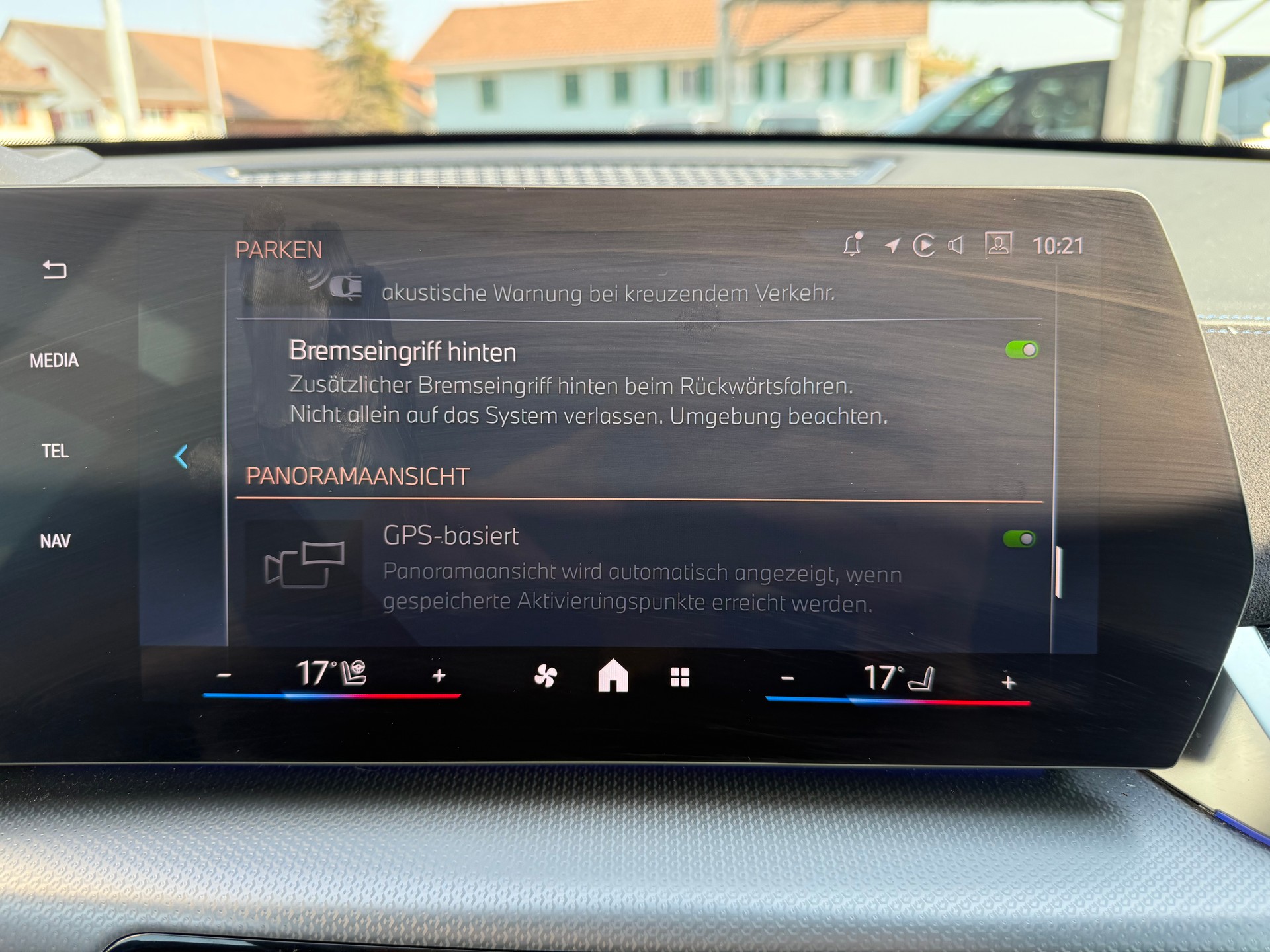 BMW X1 23i xDrive paddles M-SPORT PRO-image-26