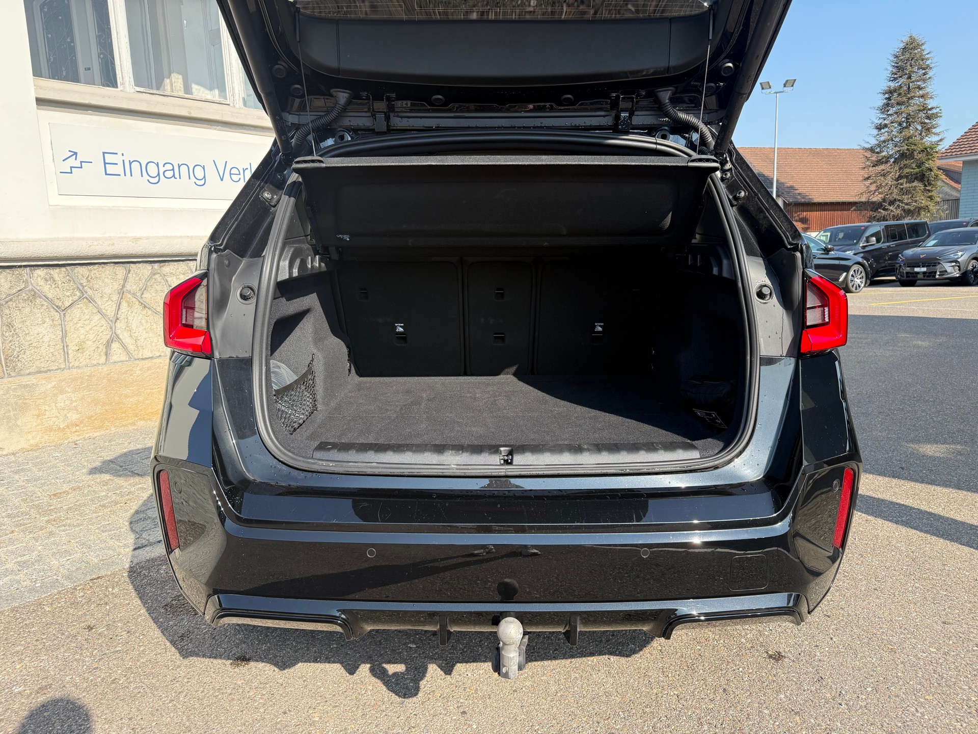 BMW X1 23i xDrive paddles M-SPORT PRO-image-5