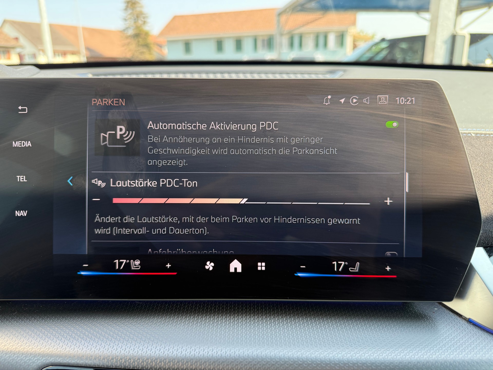 BMW X1 23i xDrive paddles M-SPORT PRO-image-24