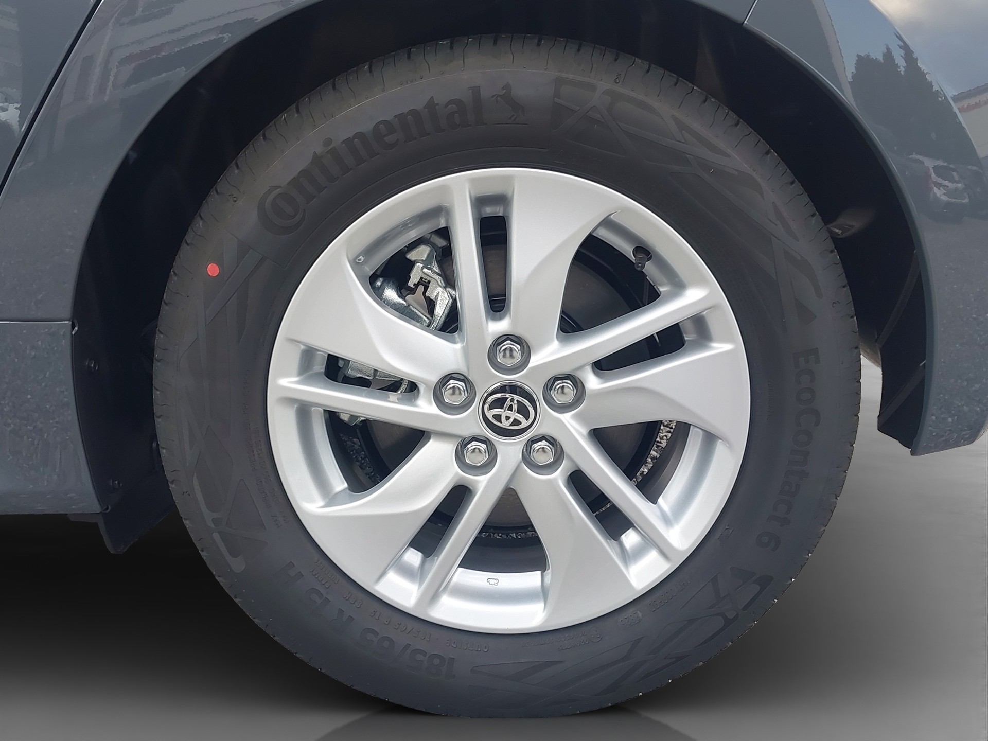 TOYOTA Yaris 1.5 VVT-i HSD Comfort-image-13