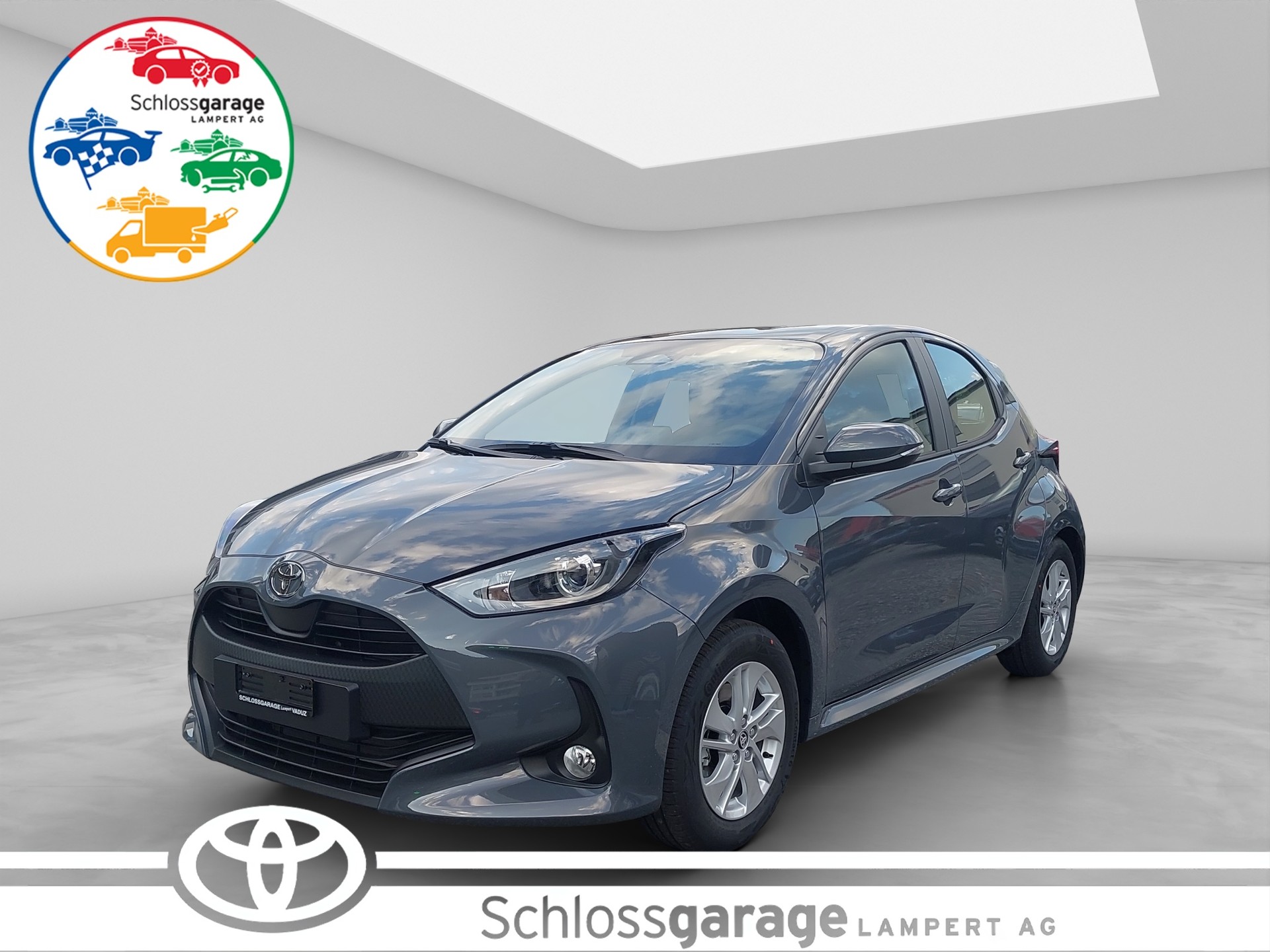 TOYOTA Yaris 1.5 VVT-i HSD Comfort