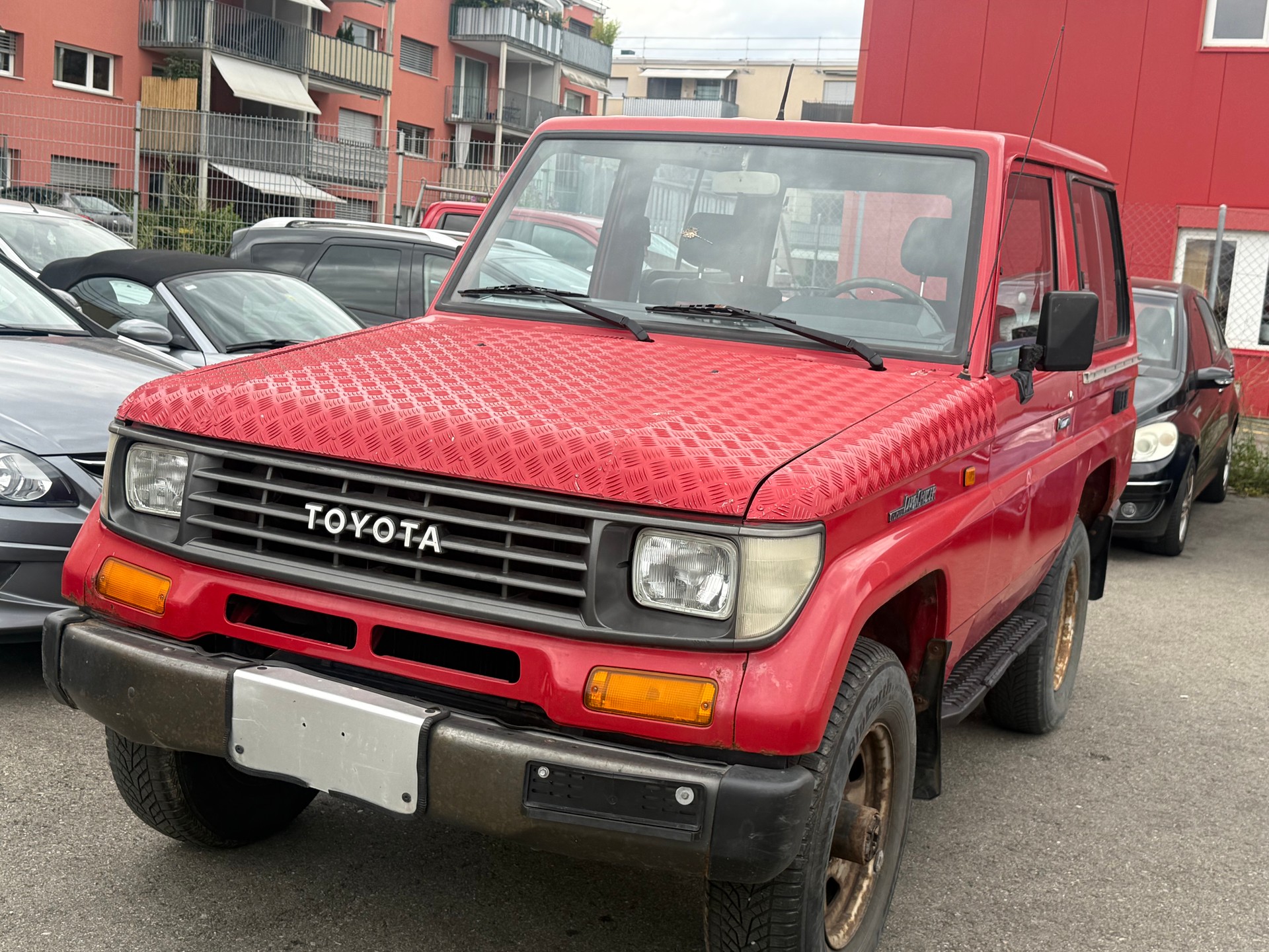 TOYOTA RJ 70 LV-MNEW Hard-Top-image-1