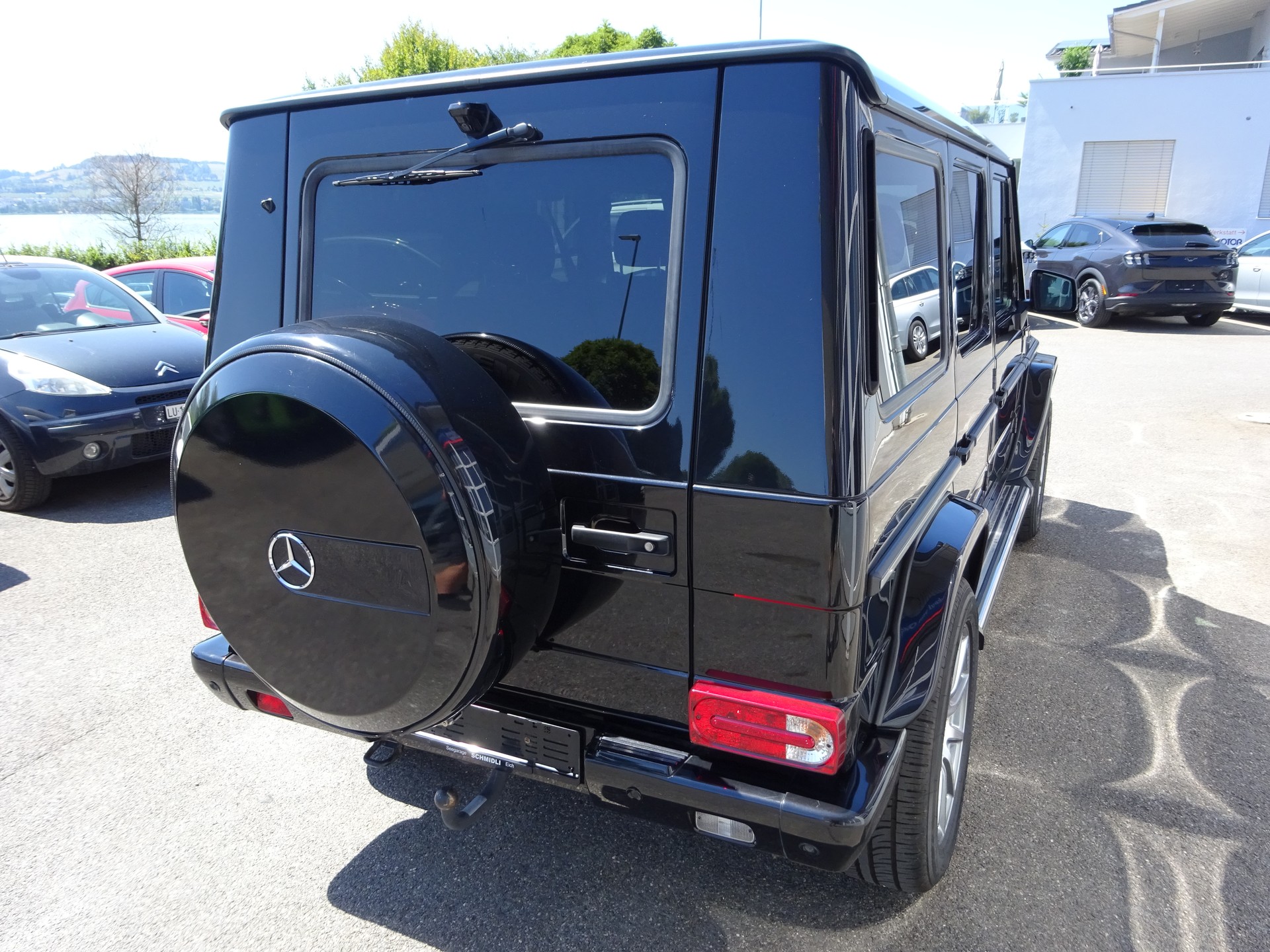 MERCEDES-BENZ G 63 AMG Automatic-showroom-element-2