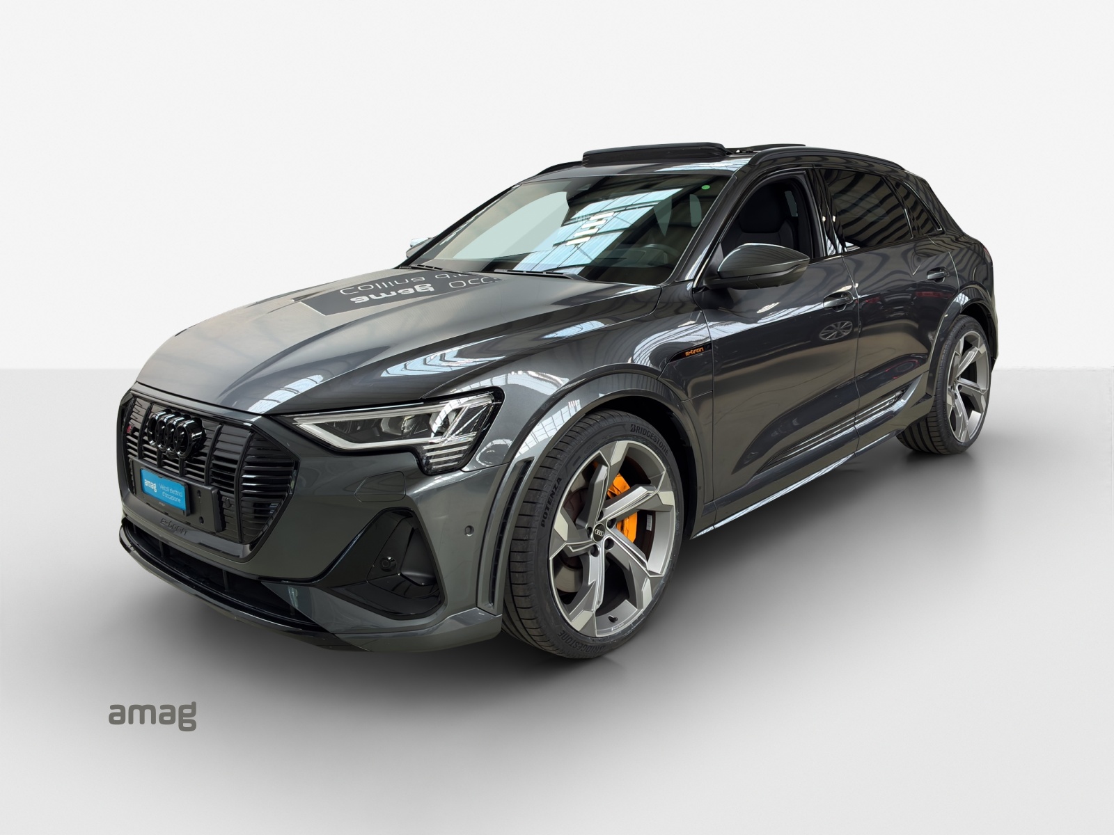AUDI e-tron S quattro