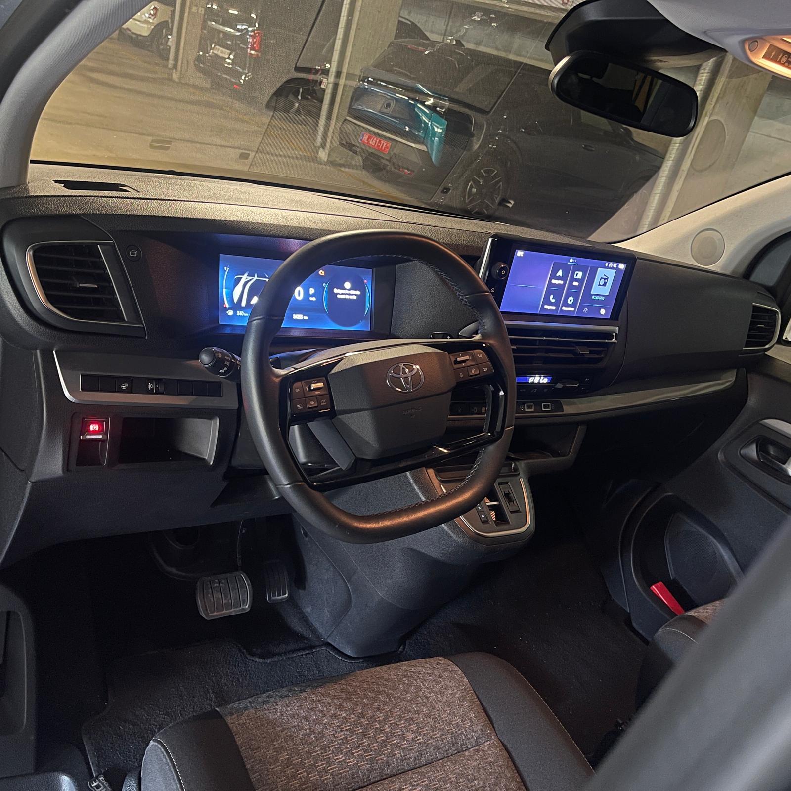TOYOTA Proace Verso 2.0 D-4D Trend Long Aut.-image-4