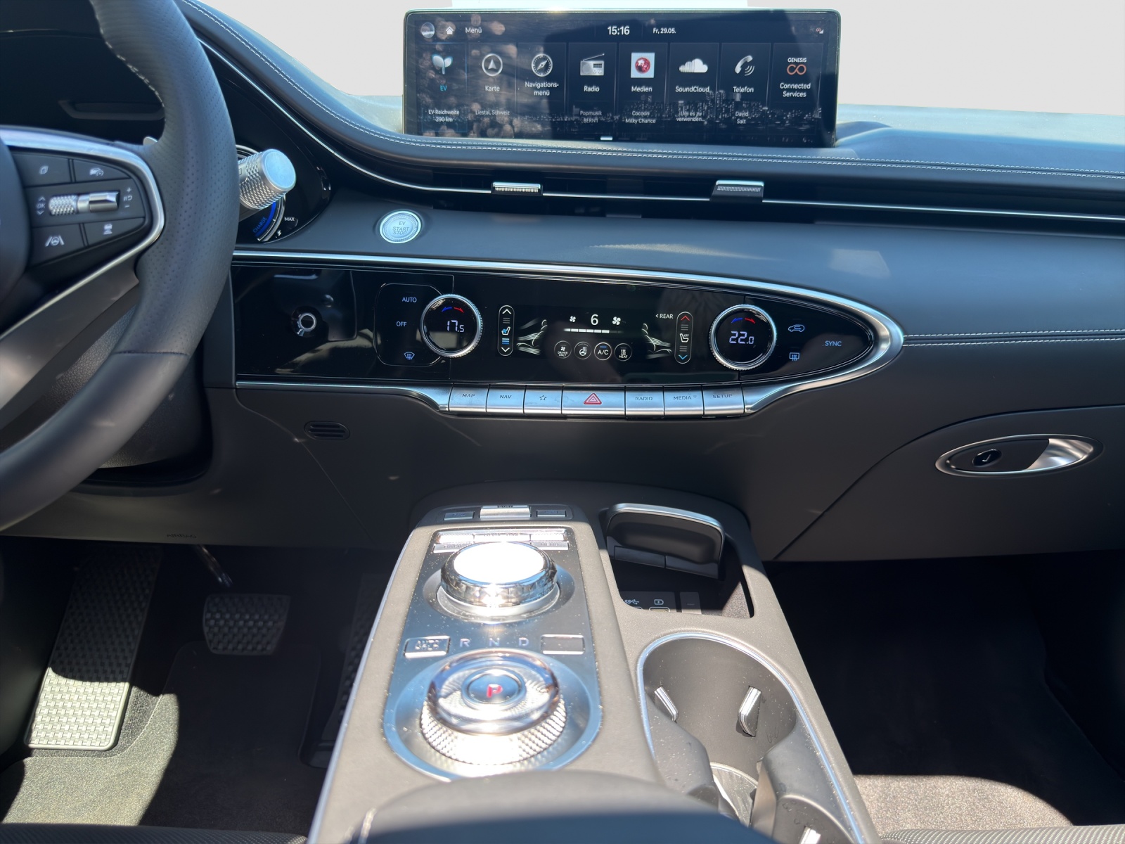 GENESIS GV70 Electrified Sport kWh 77,4 AWD-image-11