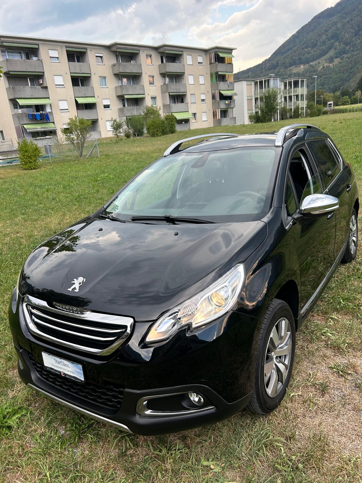 PEUGEOT 2008 1.2 VTI Allure