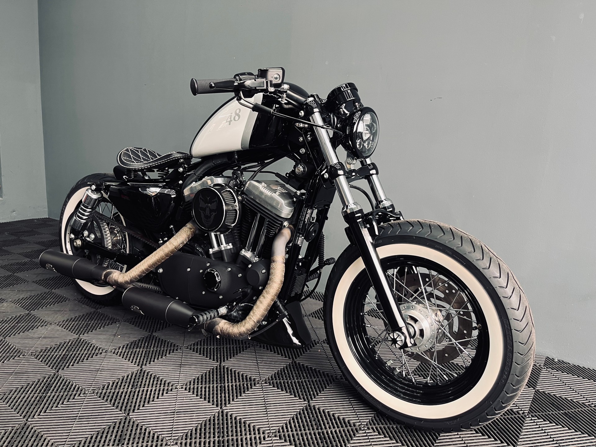 HARLEY-DAVIDSON XL 1200 X Forty Eight-image-8