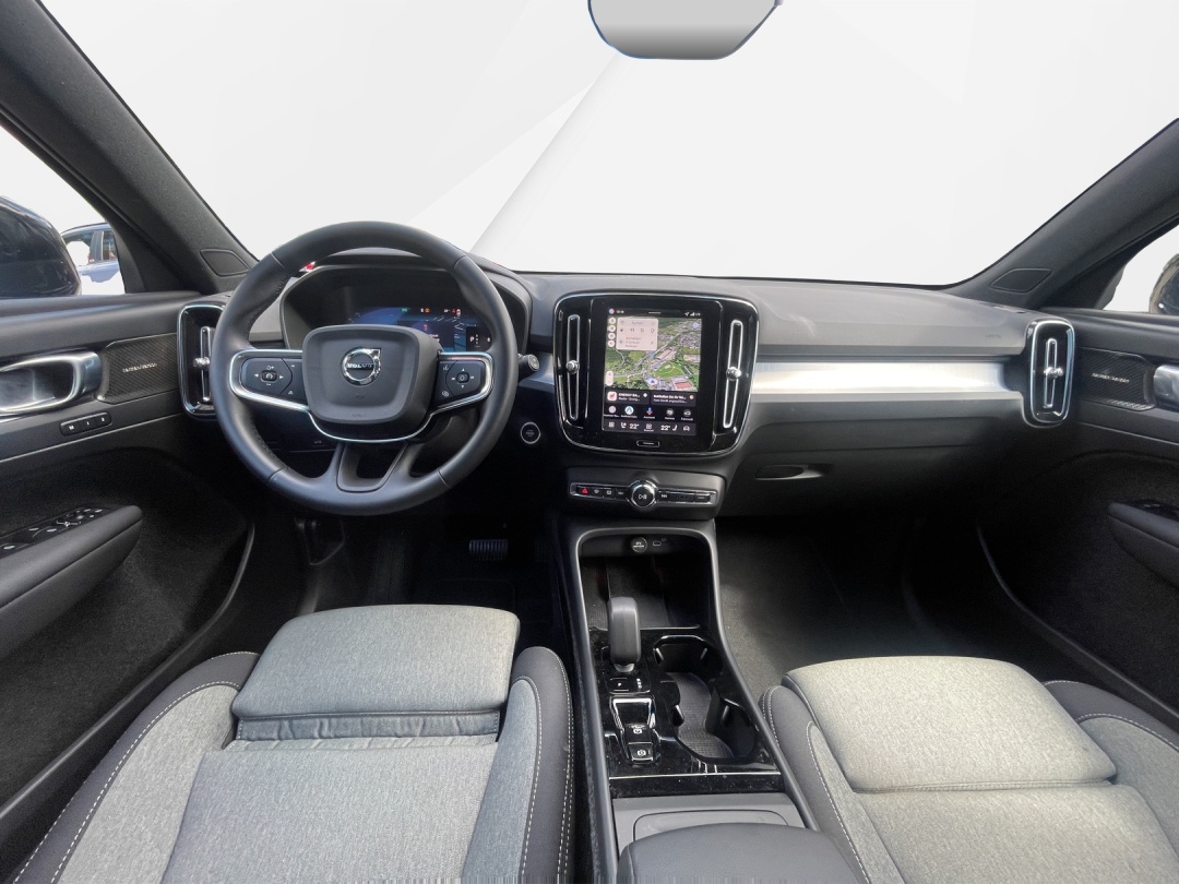 VOLVO XC40 B3 Benzin Mild Hybrid Plus Dark DCT-image-9
