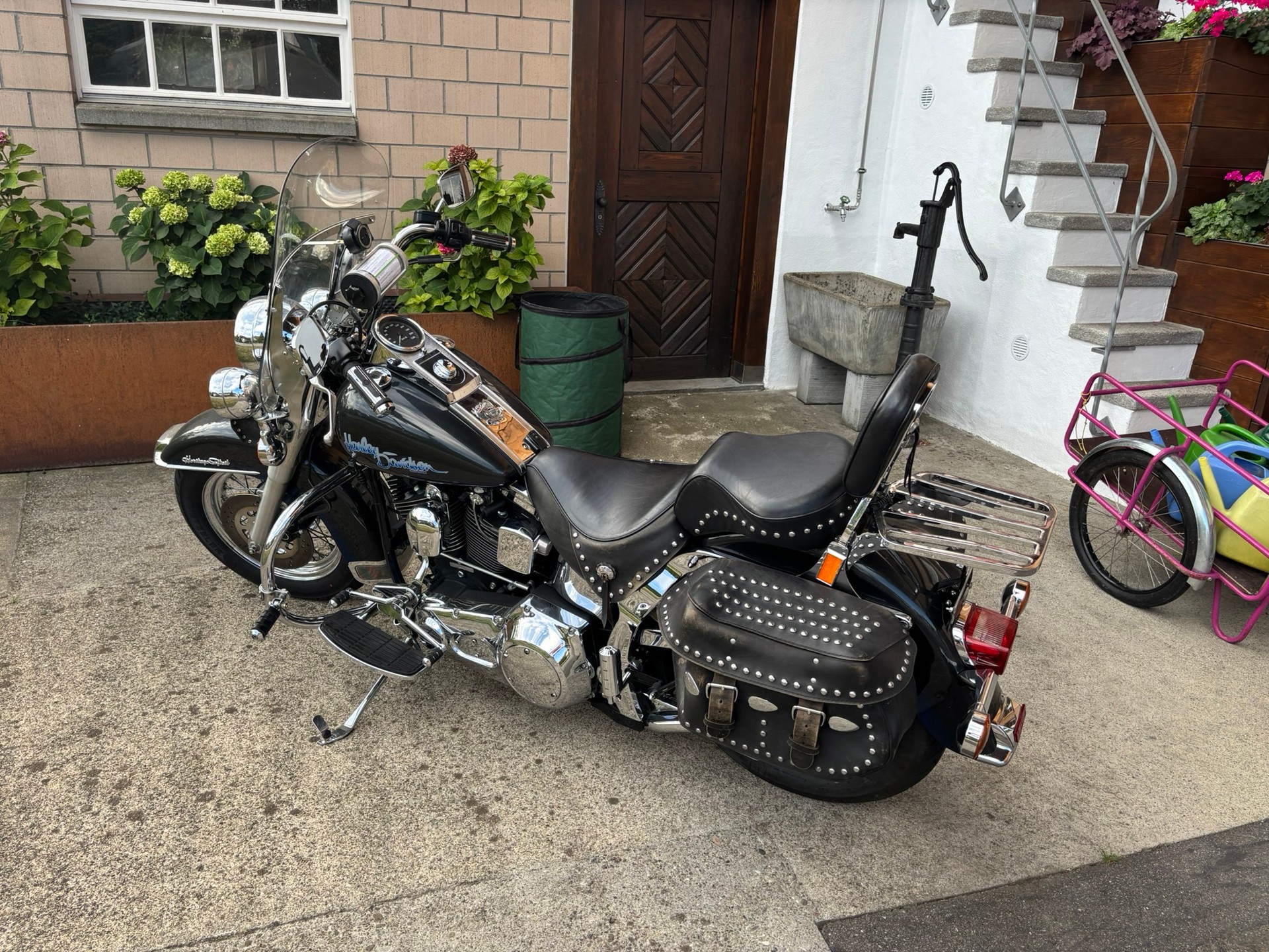 HARLEY-DAVIDSON FXSTC Softail Custom-image-2